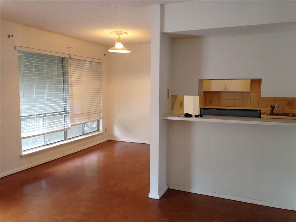 500 E Riverside DR # 211