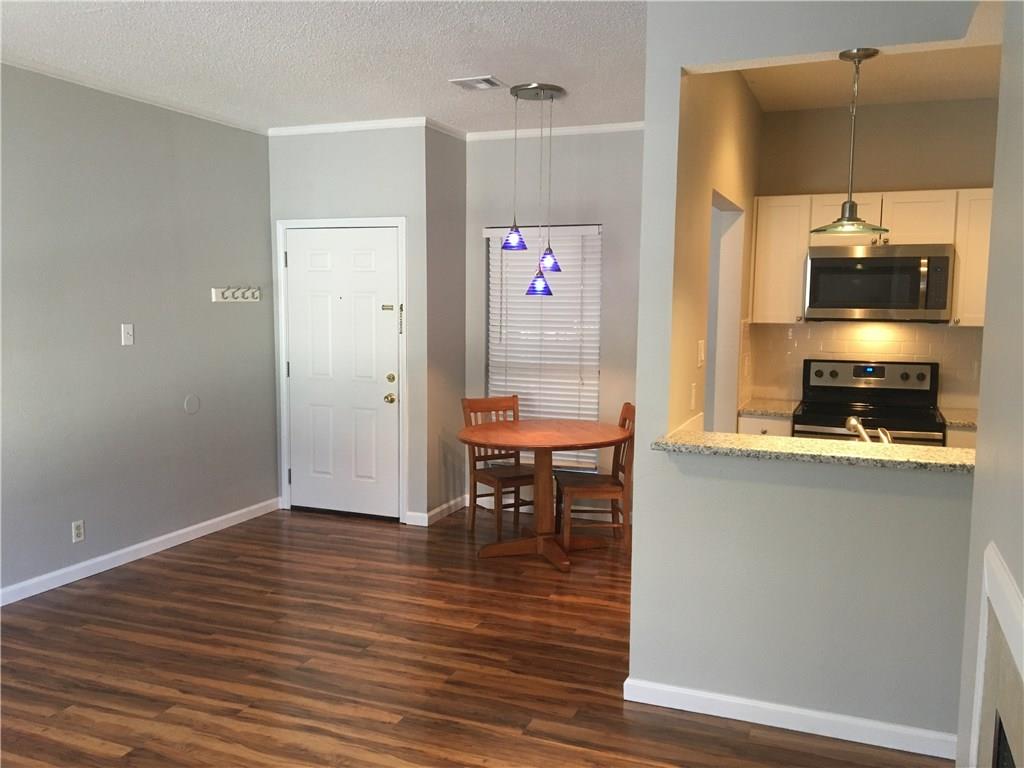 2804 Rio Grande ST # 207