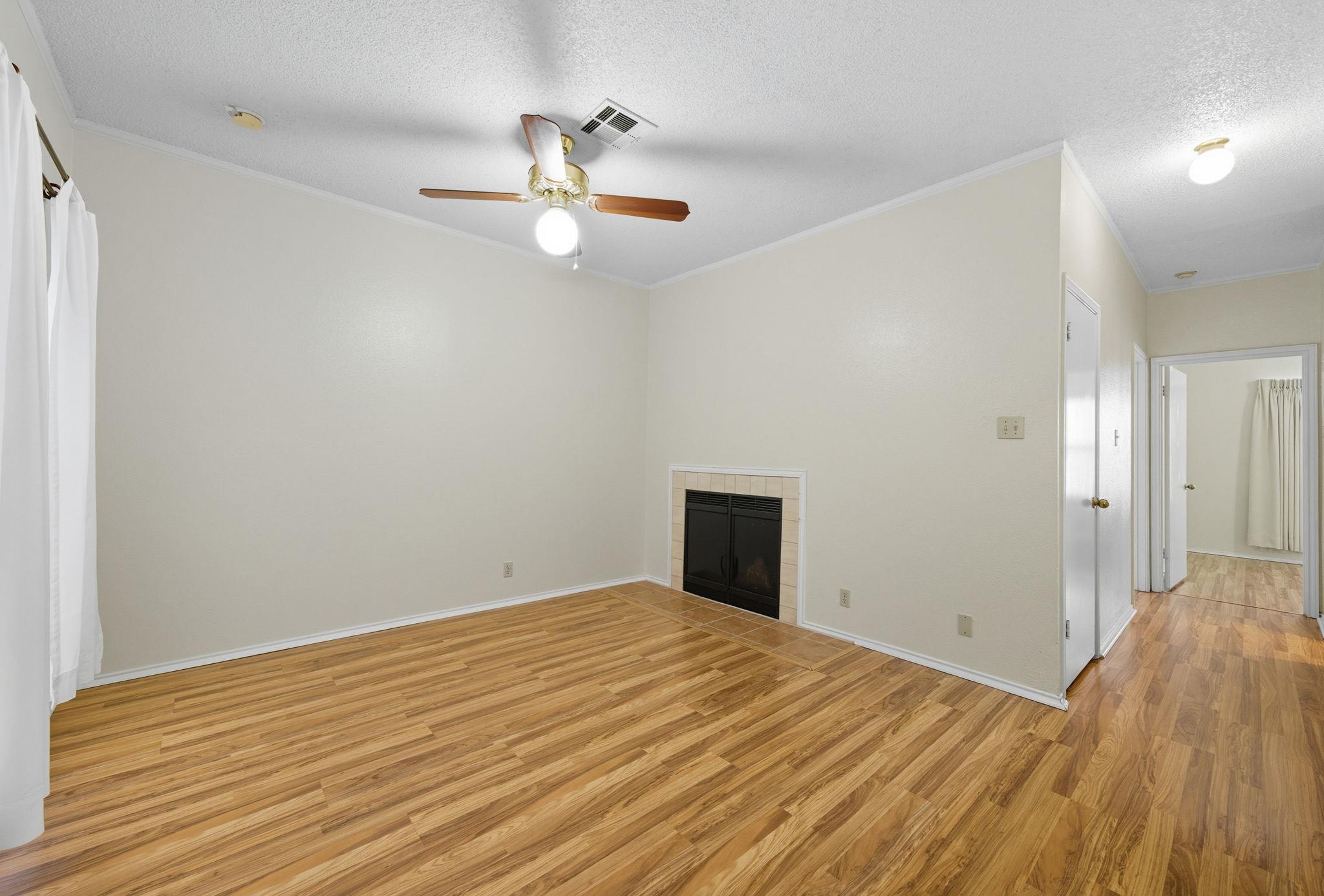 2804 Rio Grande ST # 205