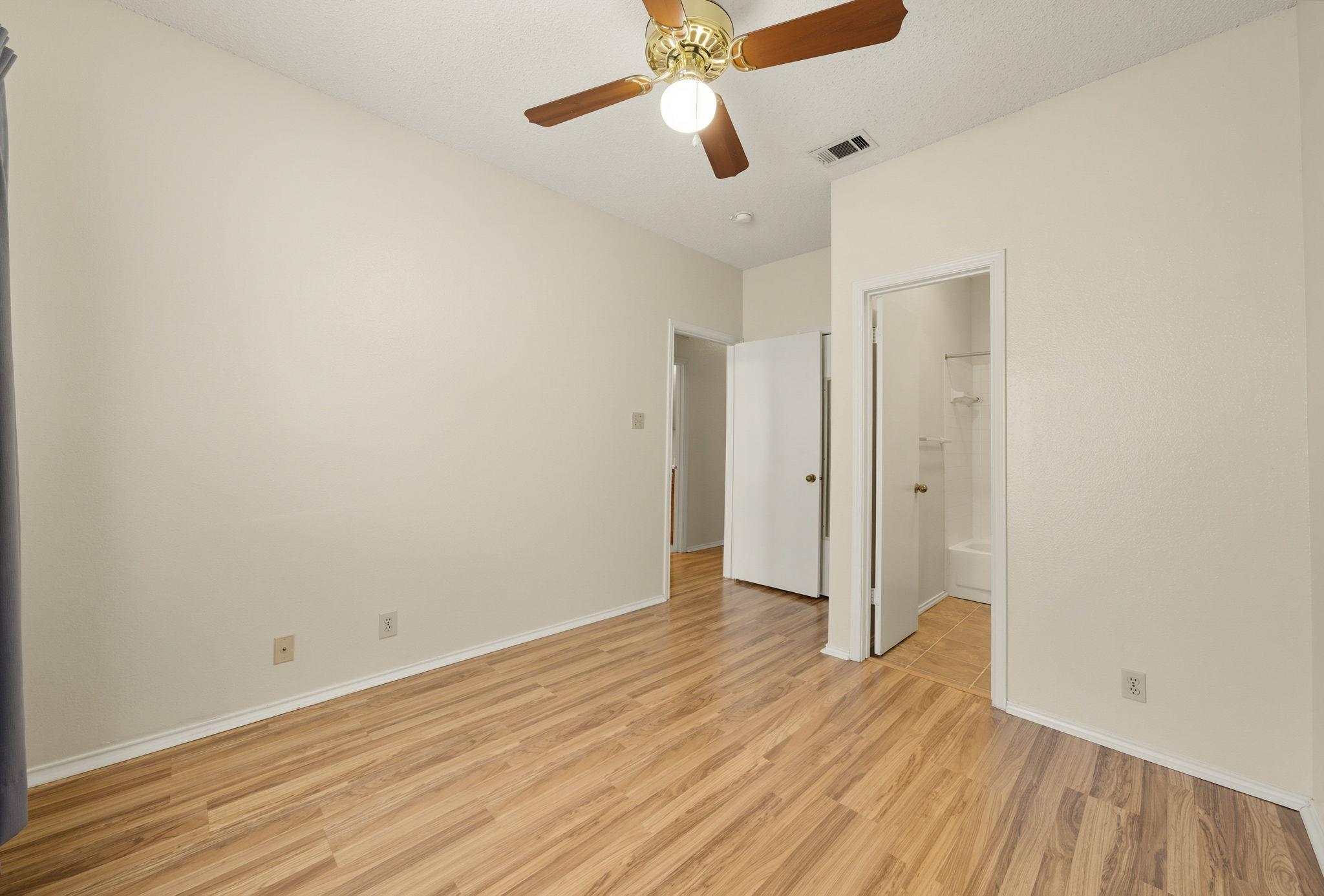 2804 Rio Grande ST # 205