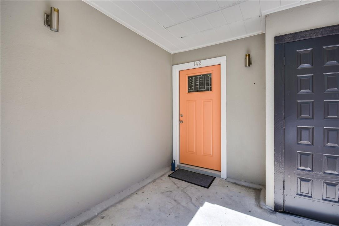 935 La Posada DR # 142