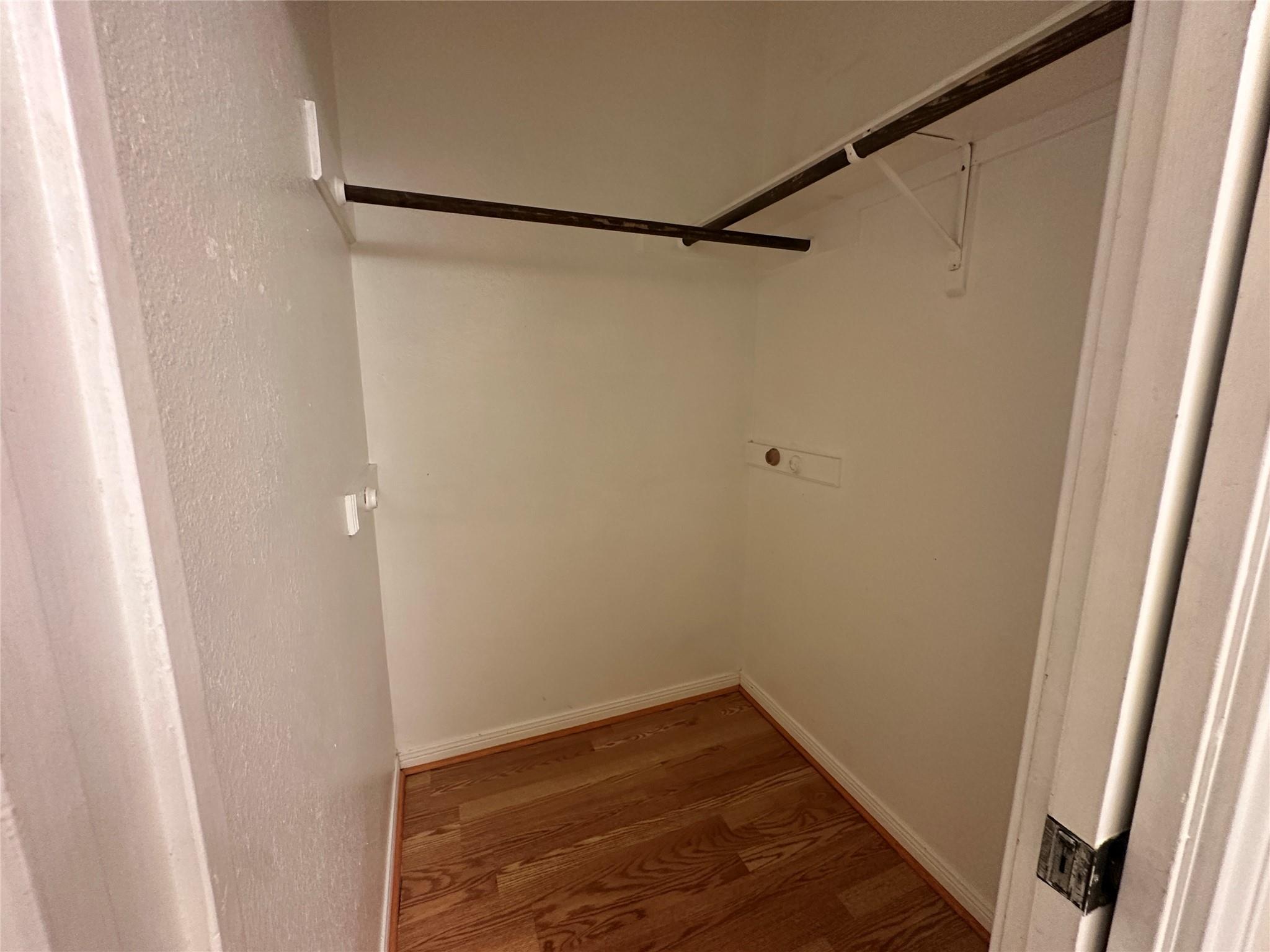 1906 Robbins PL # 308
