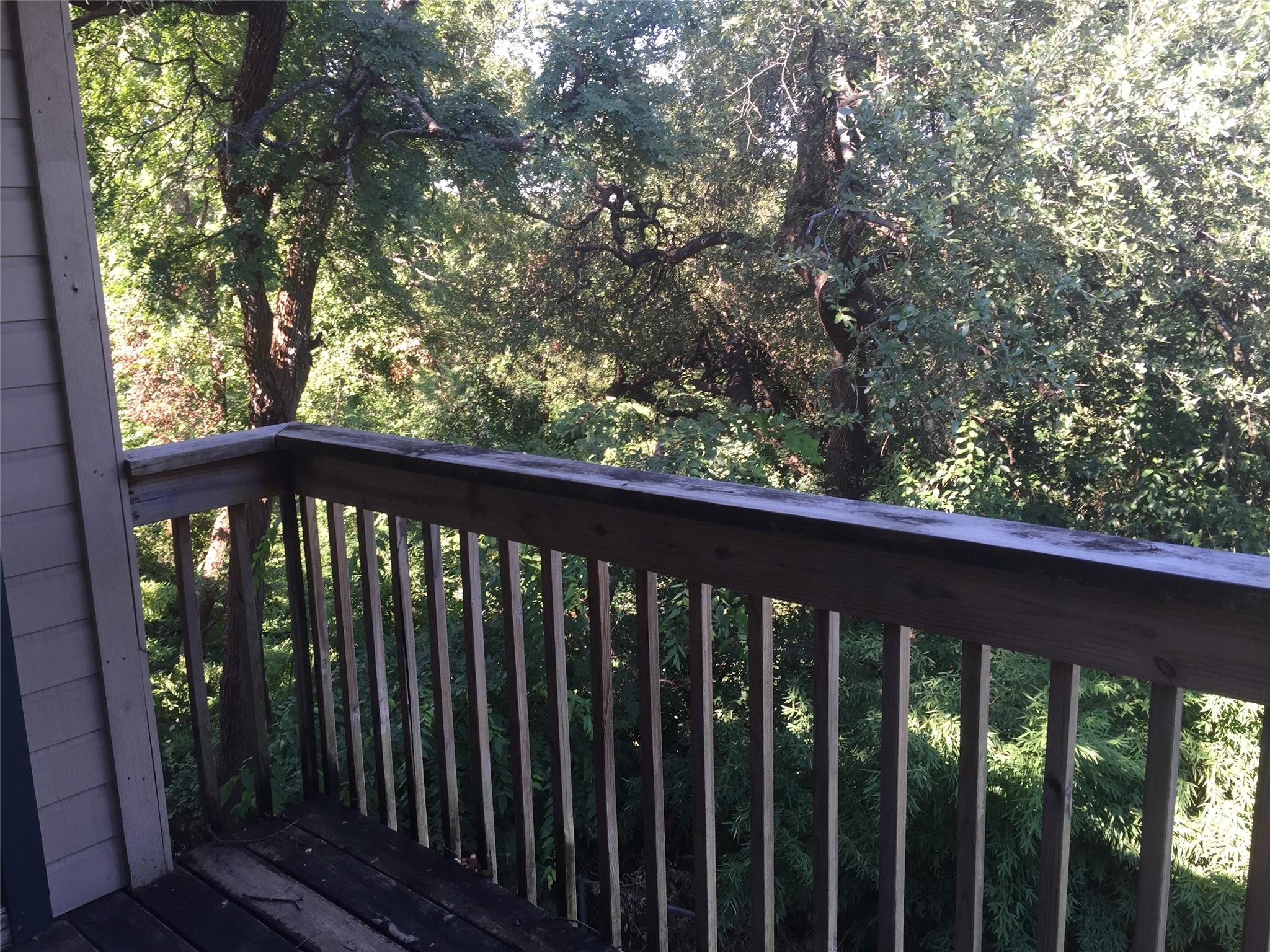 2712 San Pedro ST # B