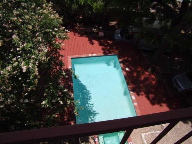 2901 San Jacinto BLVD # 304