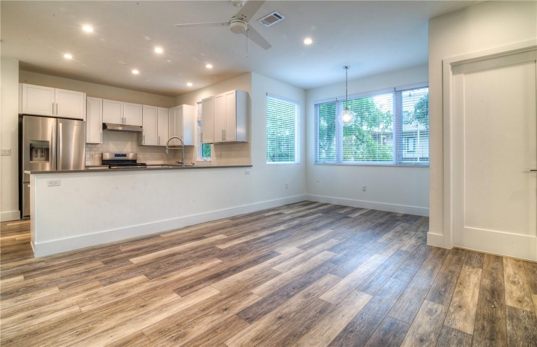 3111 Walling DR