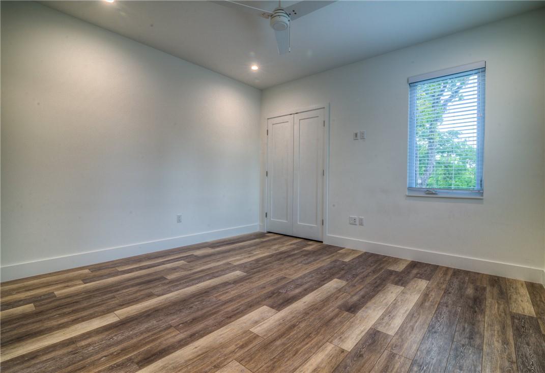 3111 Walling DR