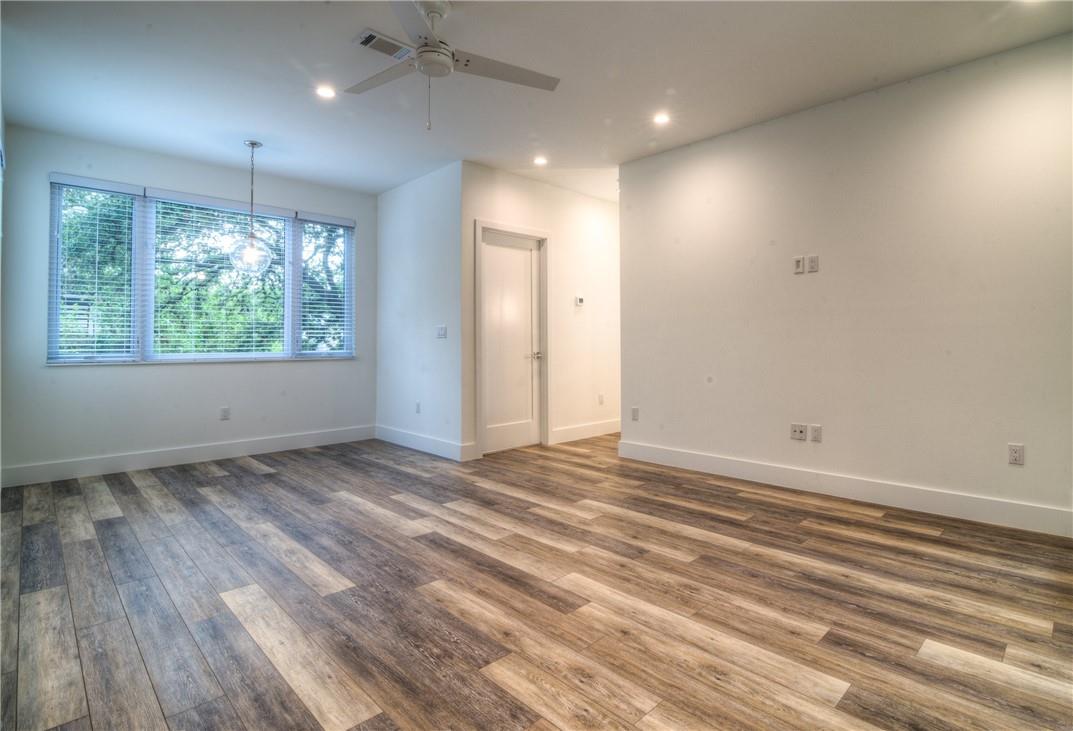 3111 Walling DR