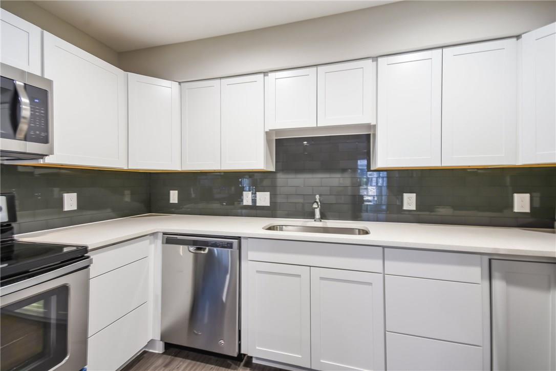 935 La Posada DR # 142