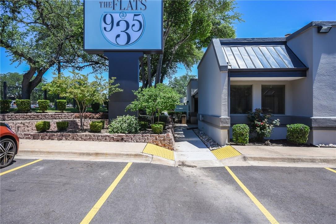 935 La Posada DR # 142