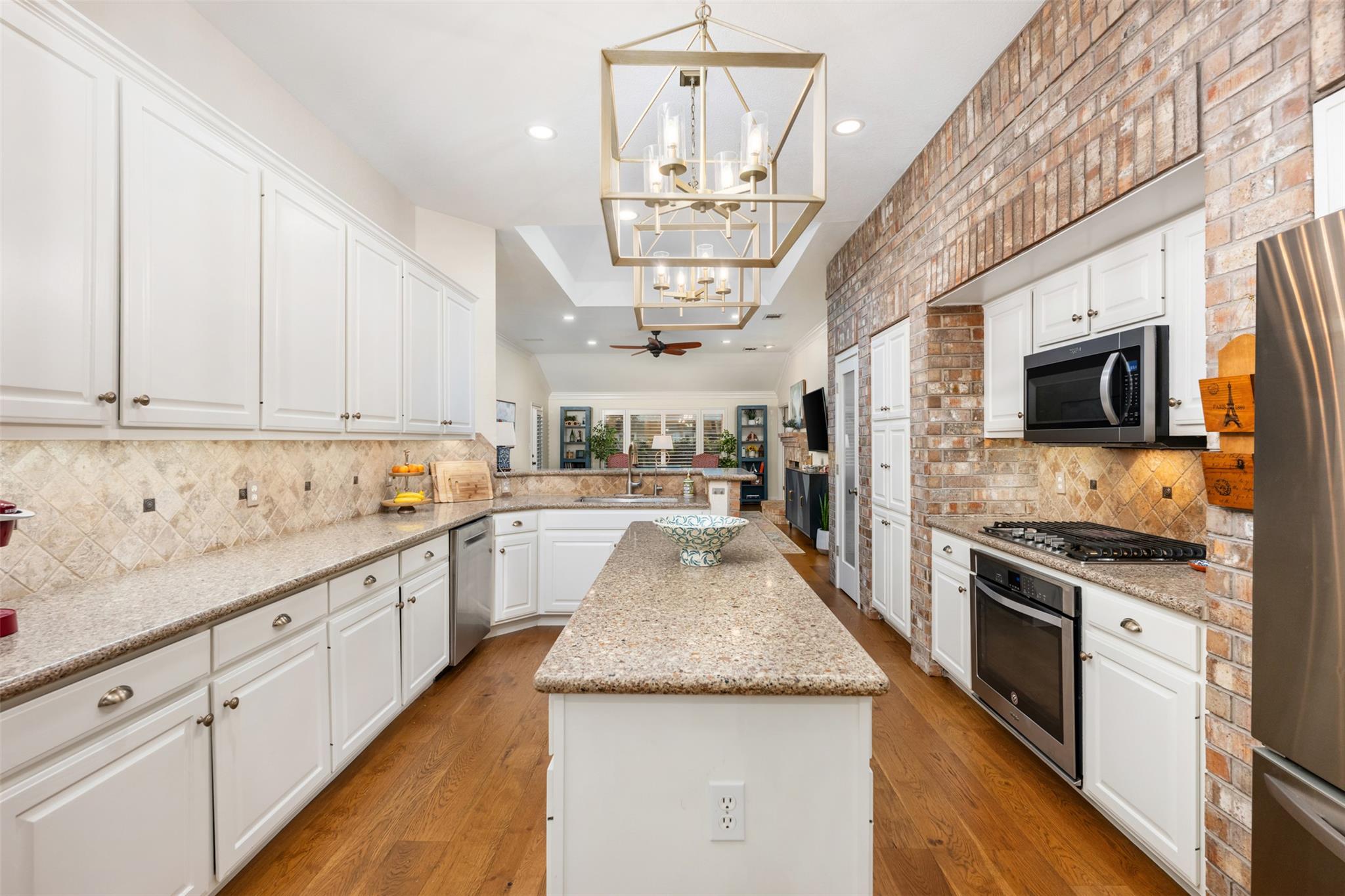 1103 Brighton Bend LN