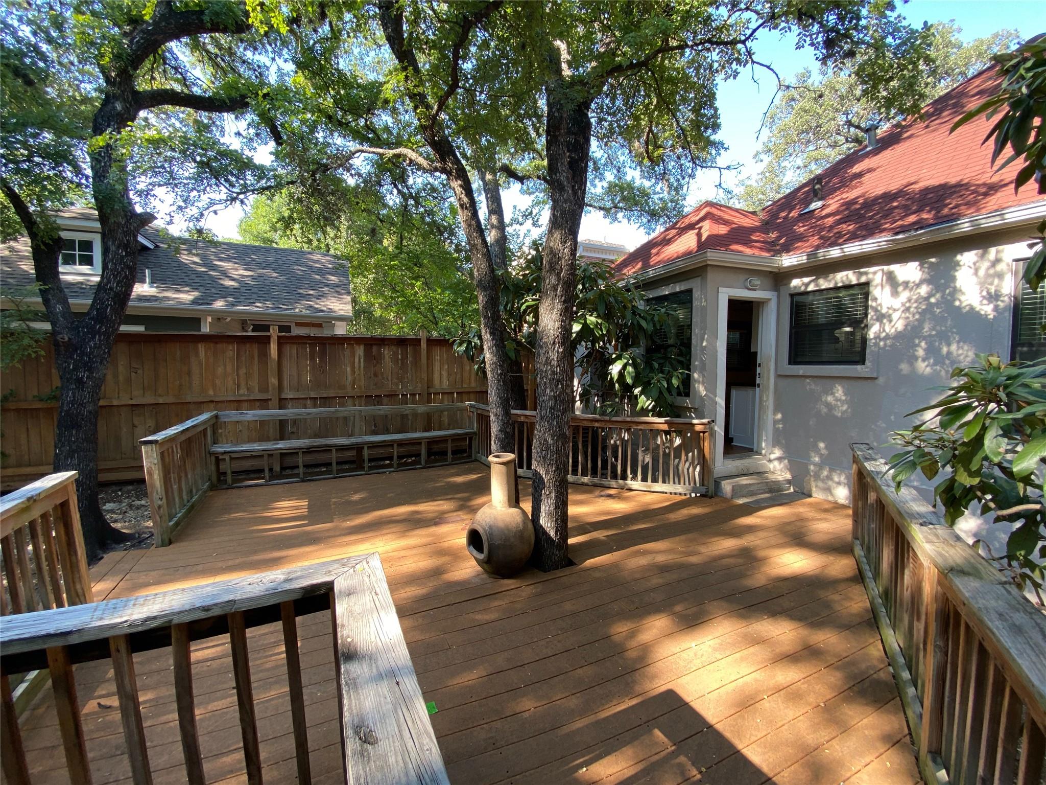 2830 San Gabriel ST Unit: A&B