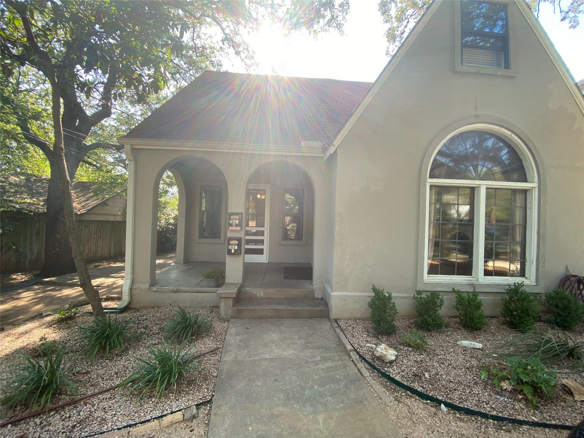 2830 San Gabriel ST Unit: A&B