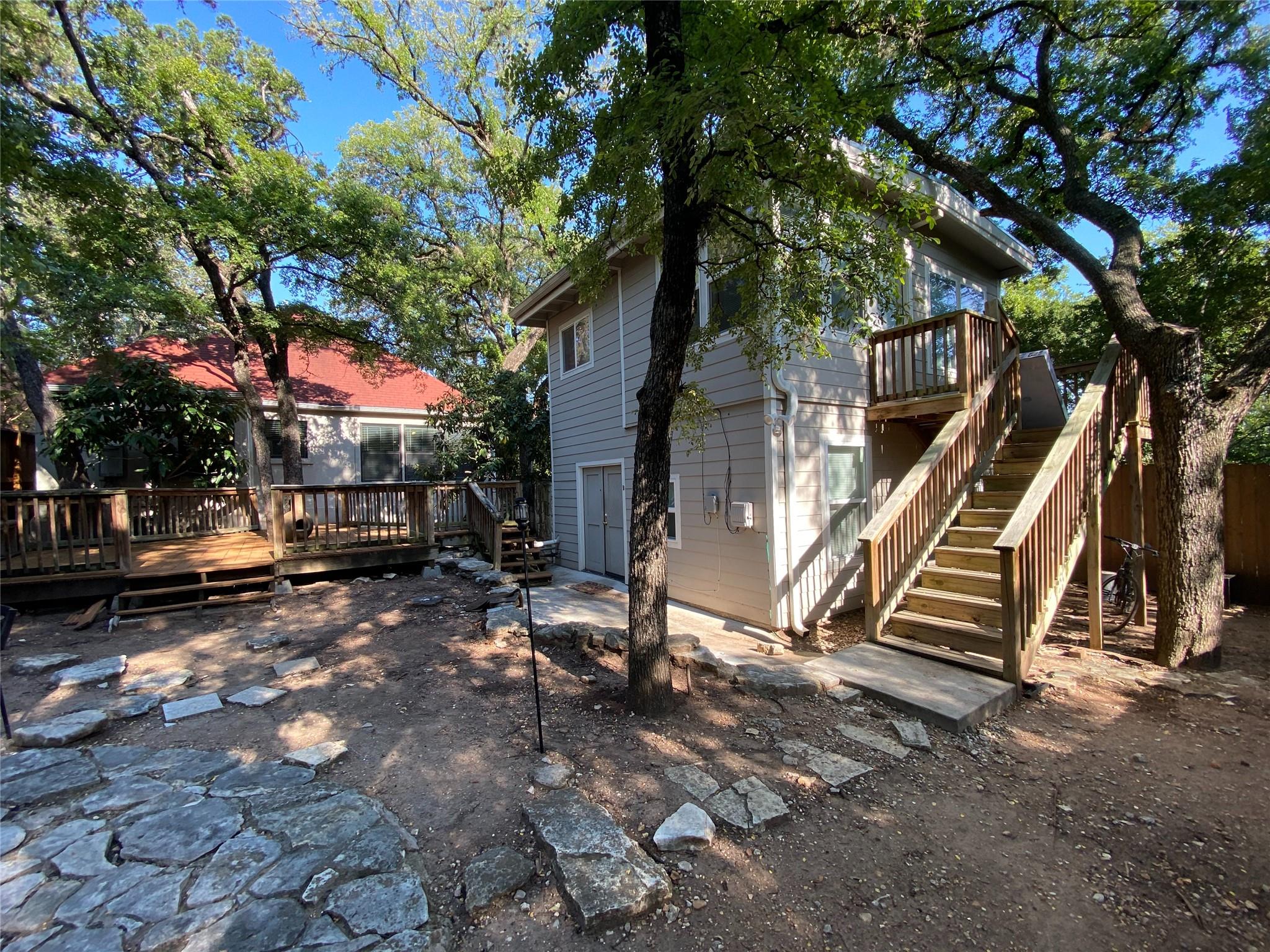 2830 San Gabriel ST Unit: A&B