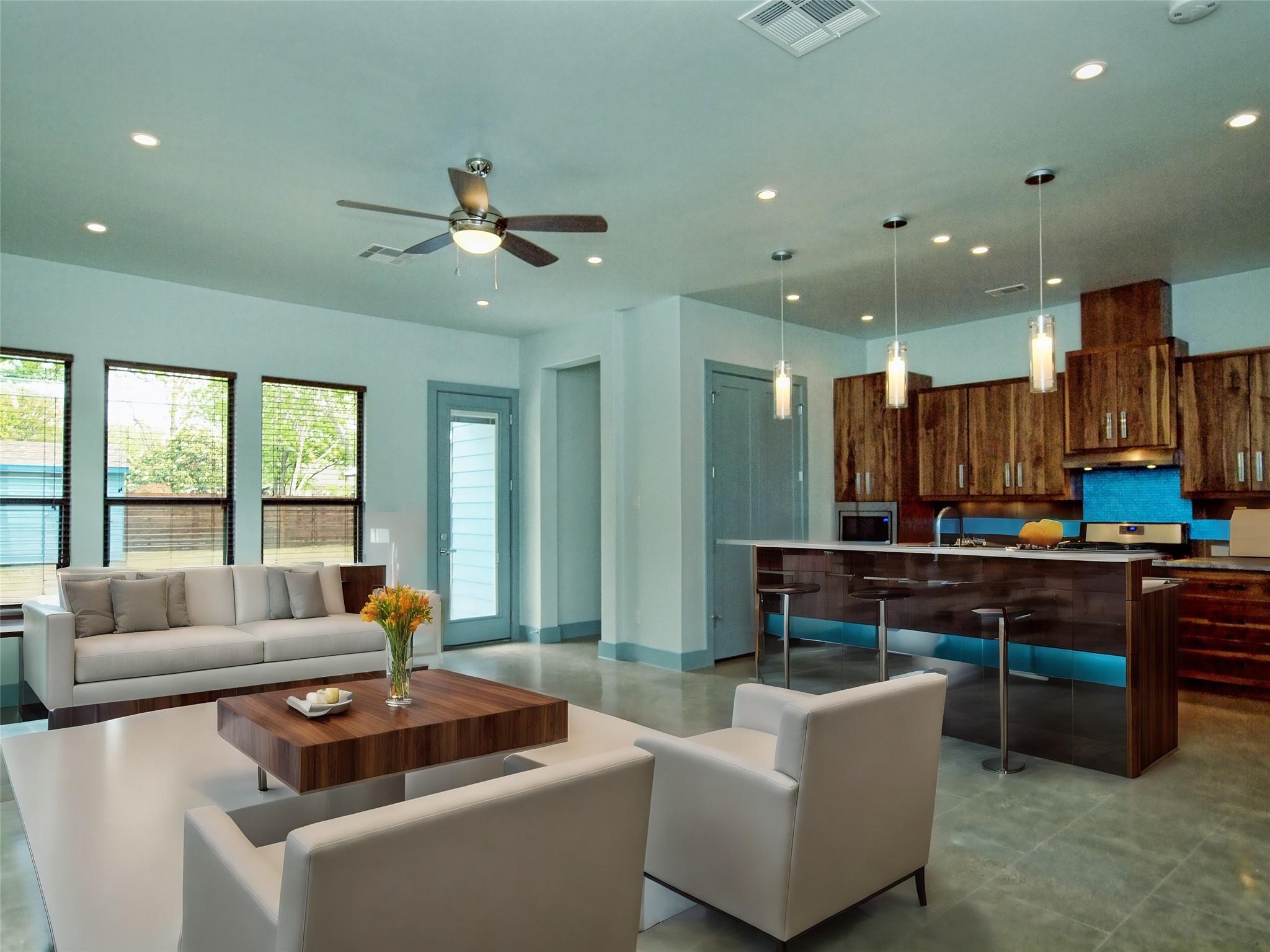 306 Franklin BLVD # B