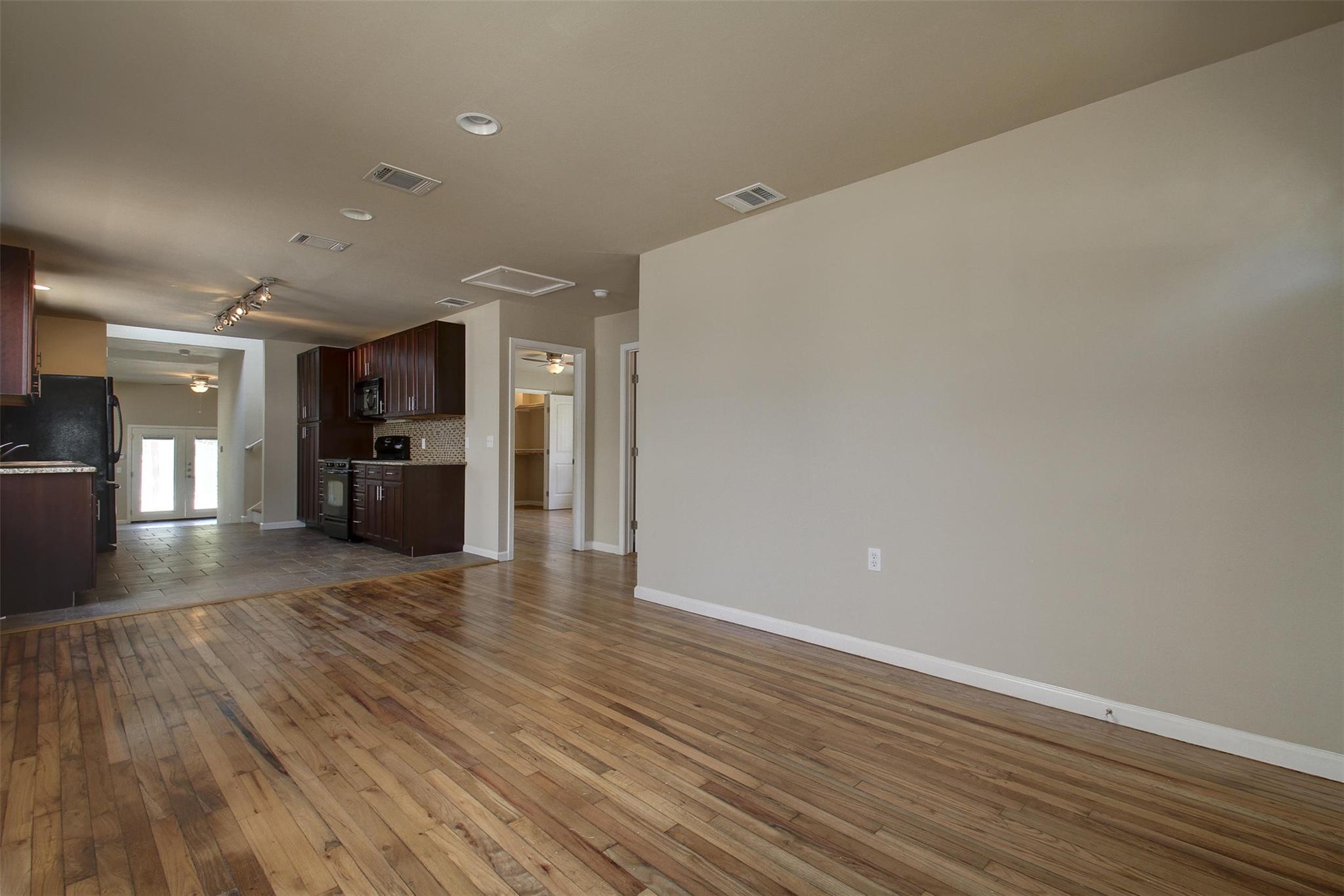 4509 Depew Ave