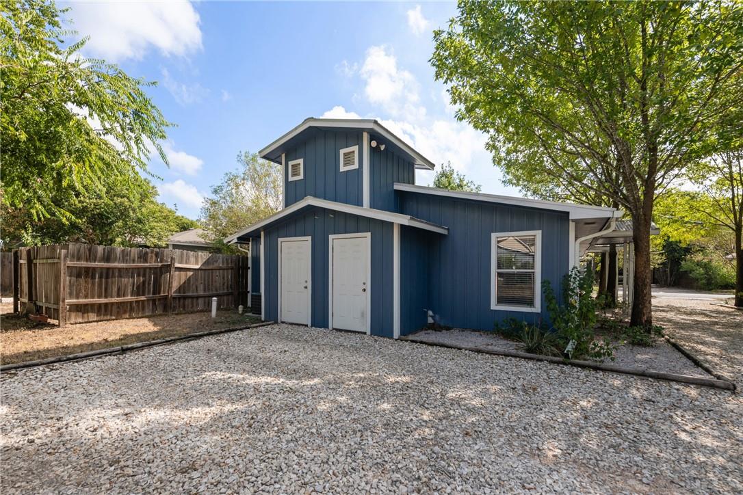 5612 William Holland Ave # B