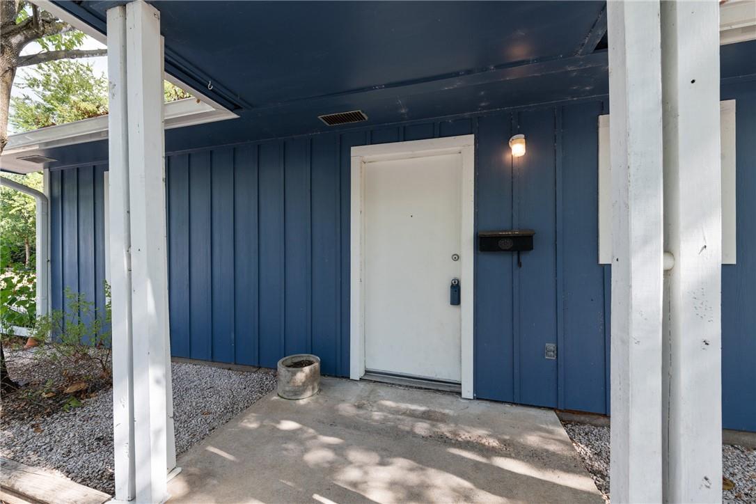 5612 William Holland Ave # B