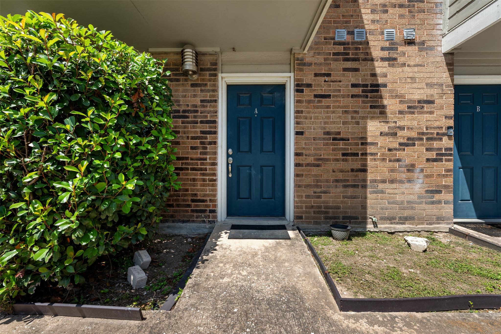 2018 W Rundberg LN # 10A