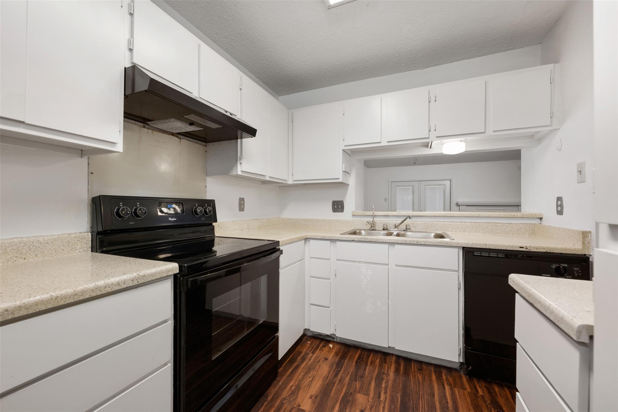 2018 W Rundberg LN # 10A