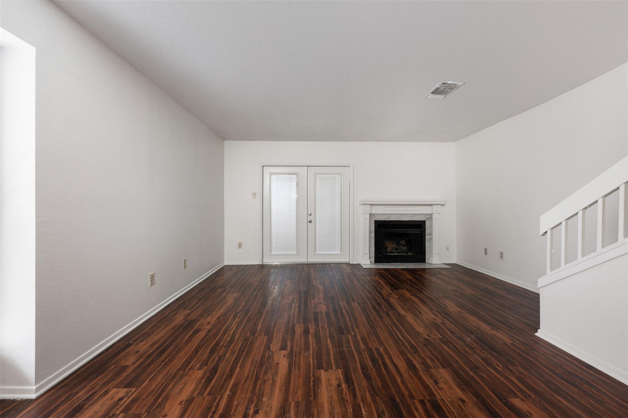 2018 W Rundberg LN # 10A