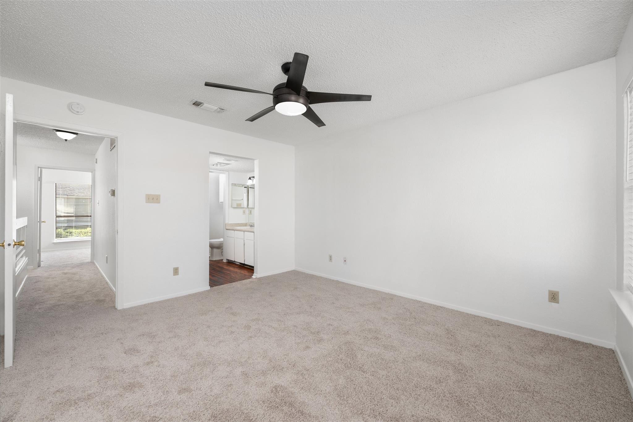 2018 W Rundberg LN # 10A