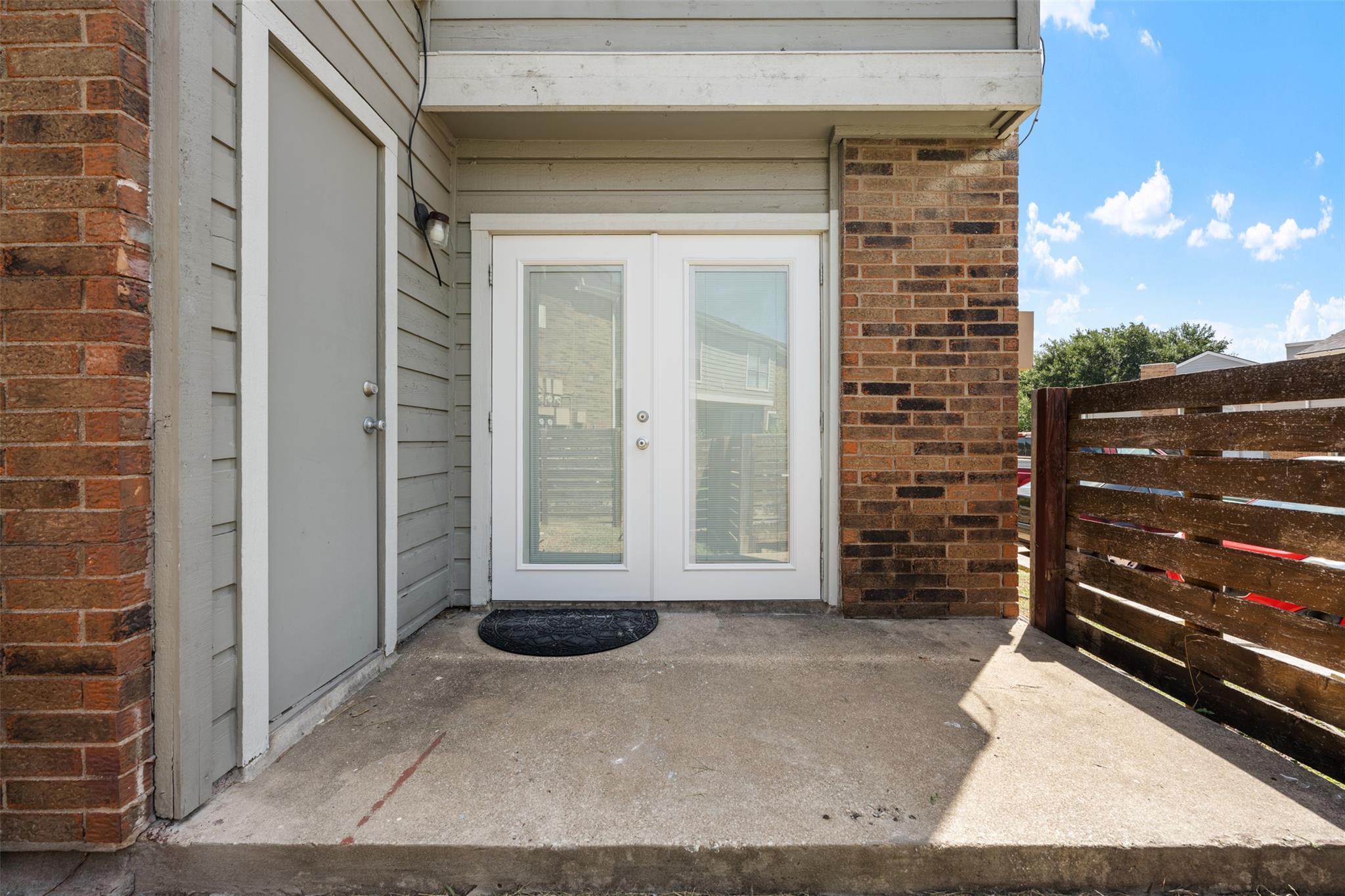 2018 W Rundberg LN # 10A