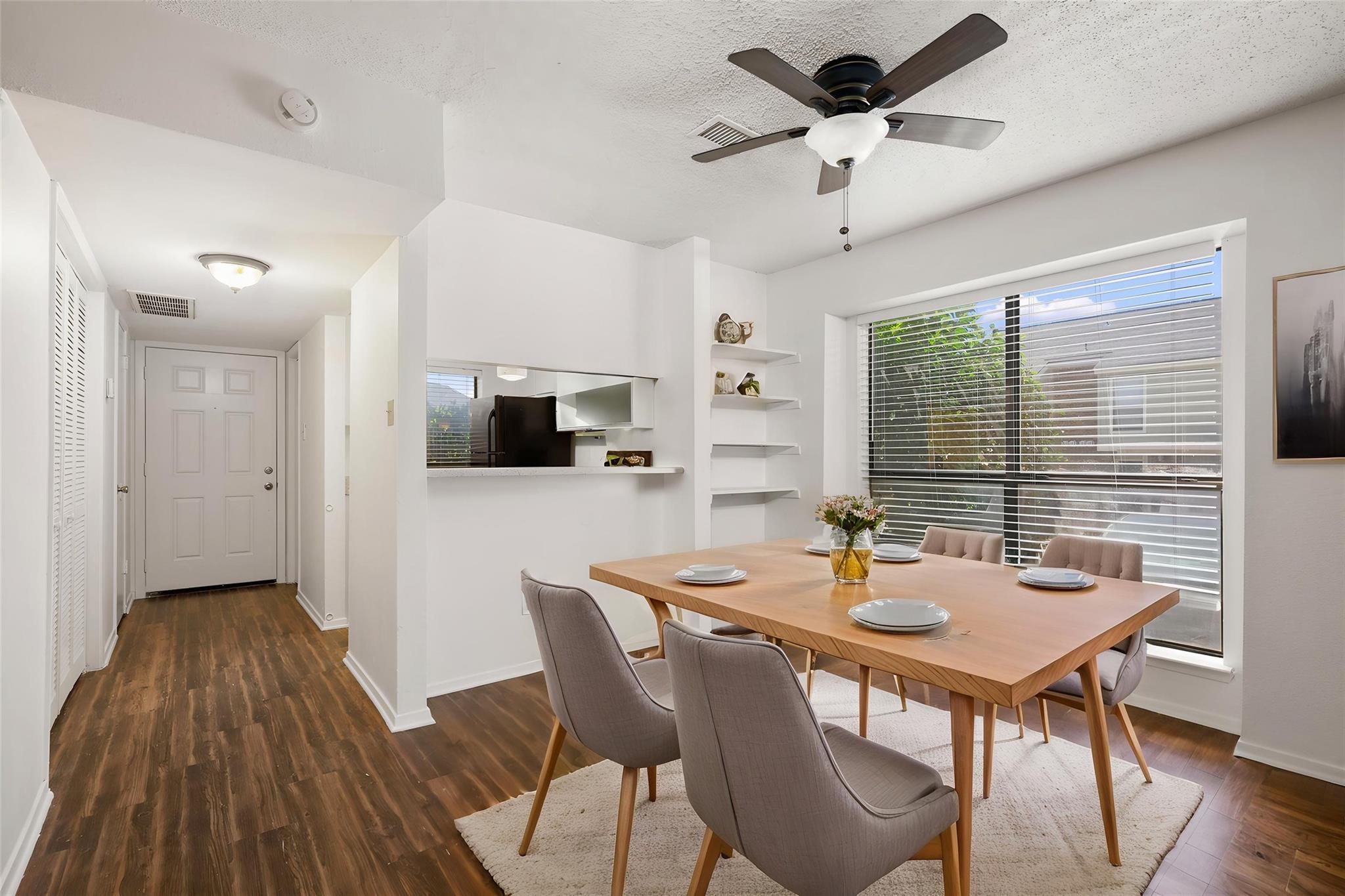 2018 W Rundberg LN # 10A