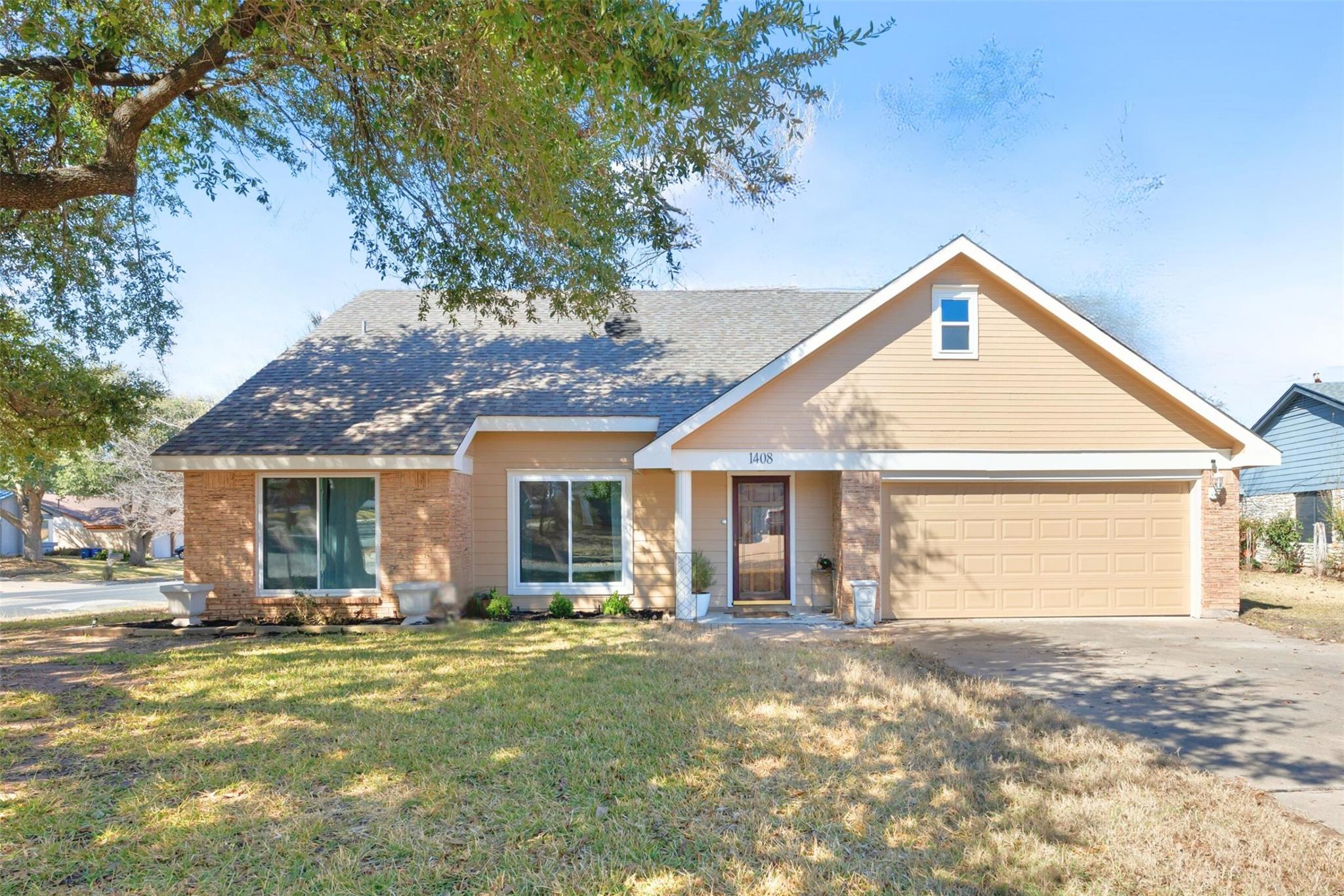 1408 Doonesbury DR