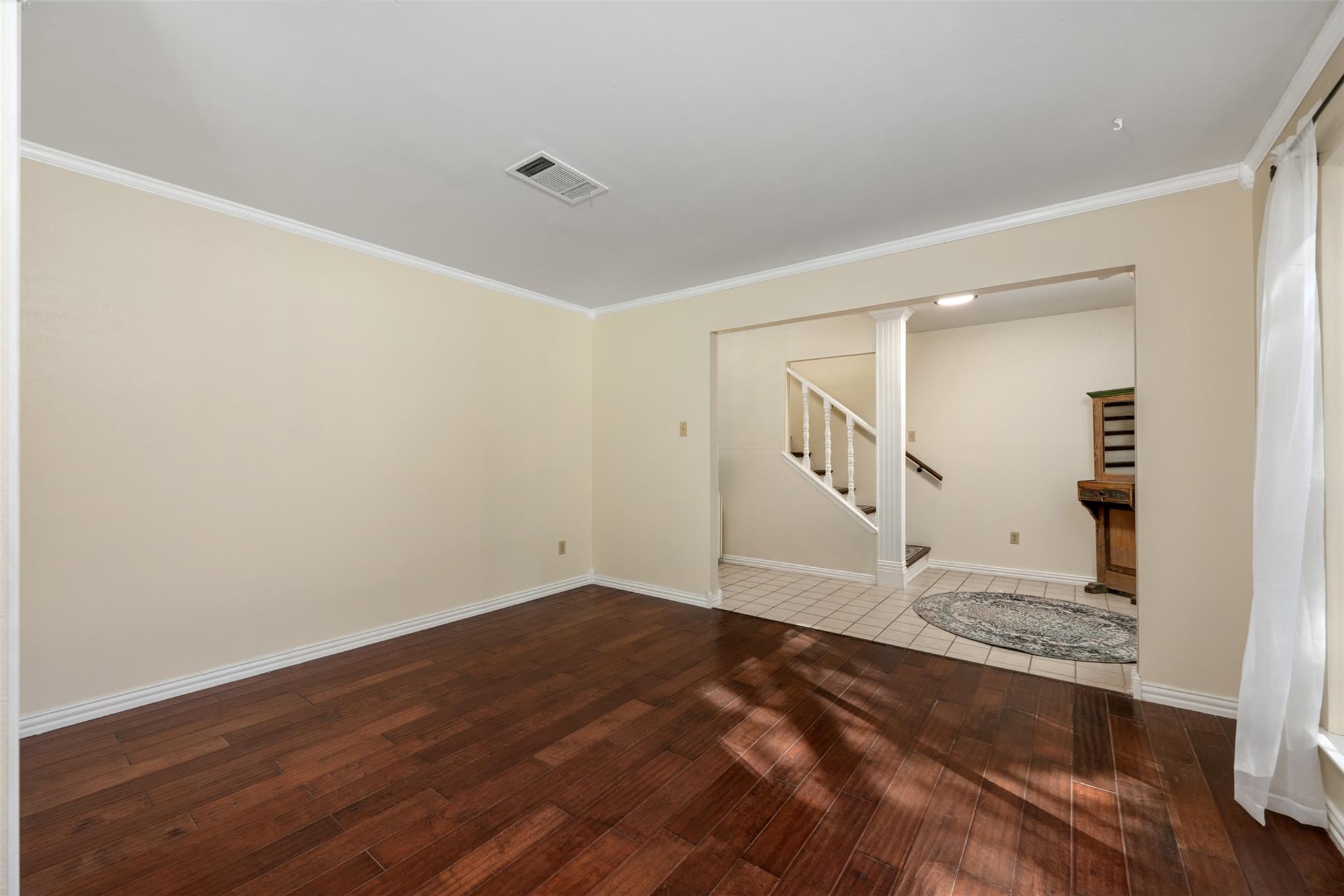 1408 Doonesbury DR