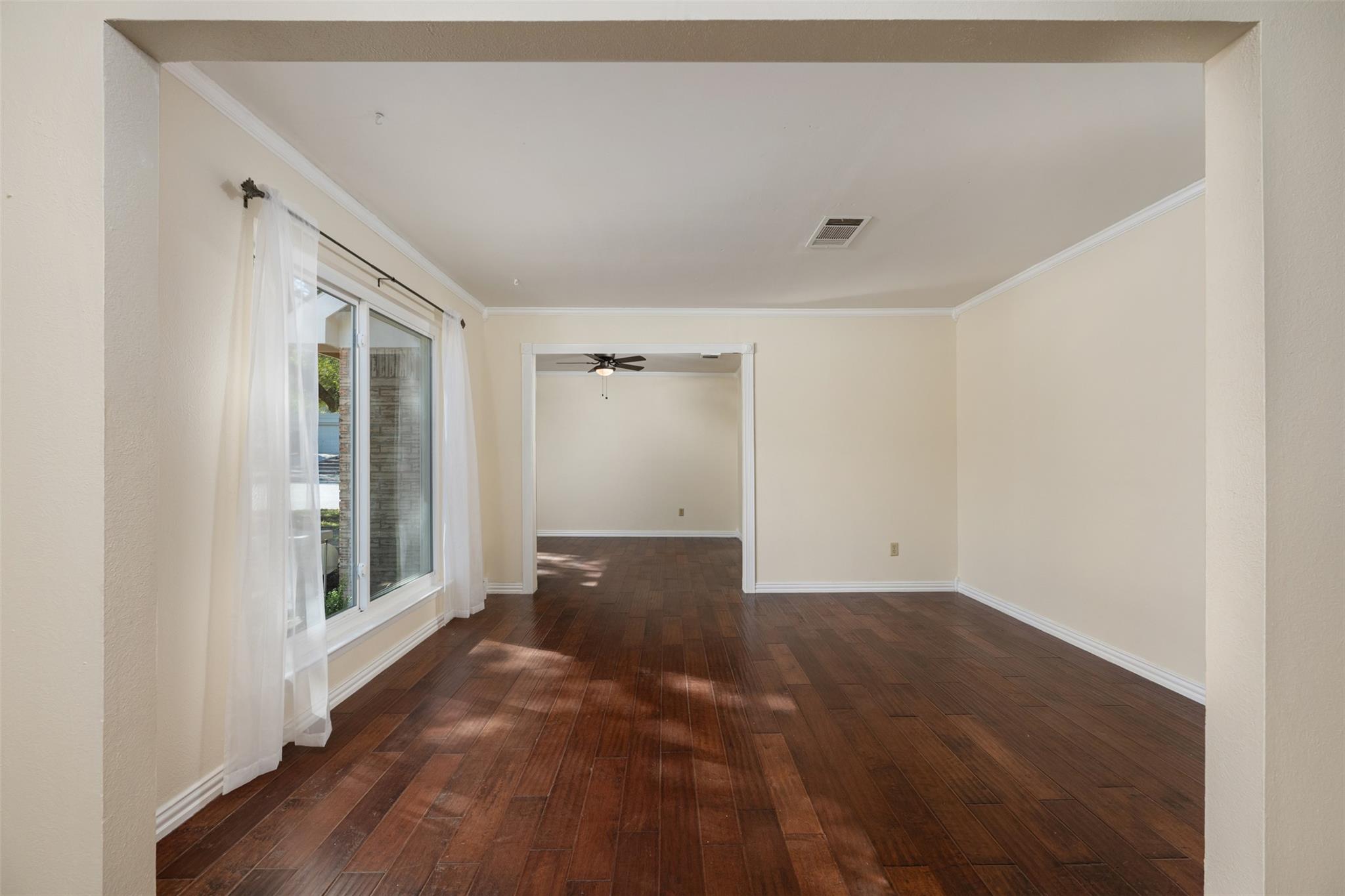 1408 Doonesbury DR
