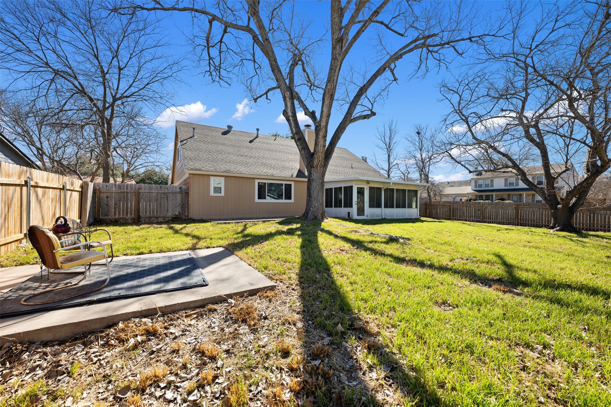 1408 Doonesbury DR