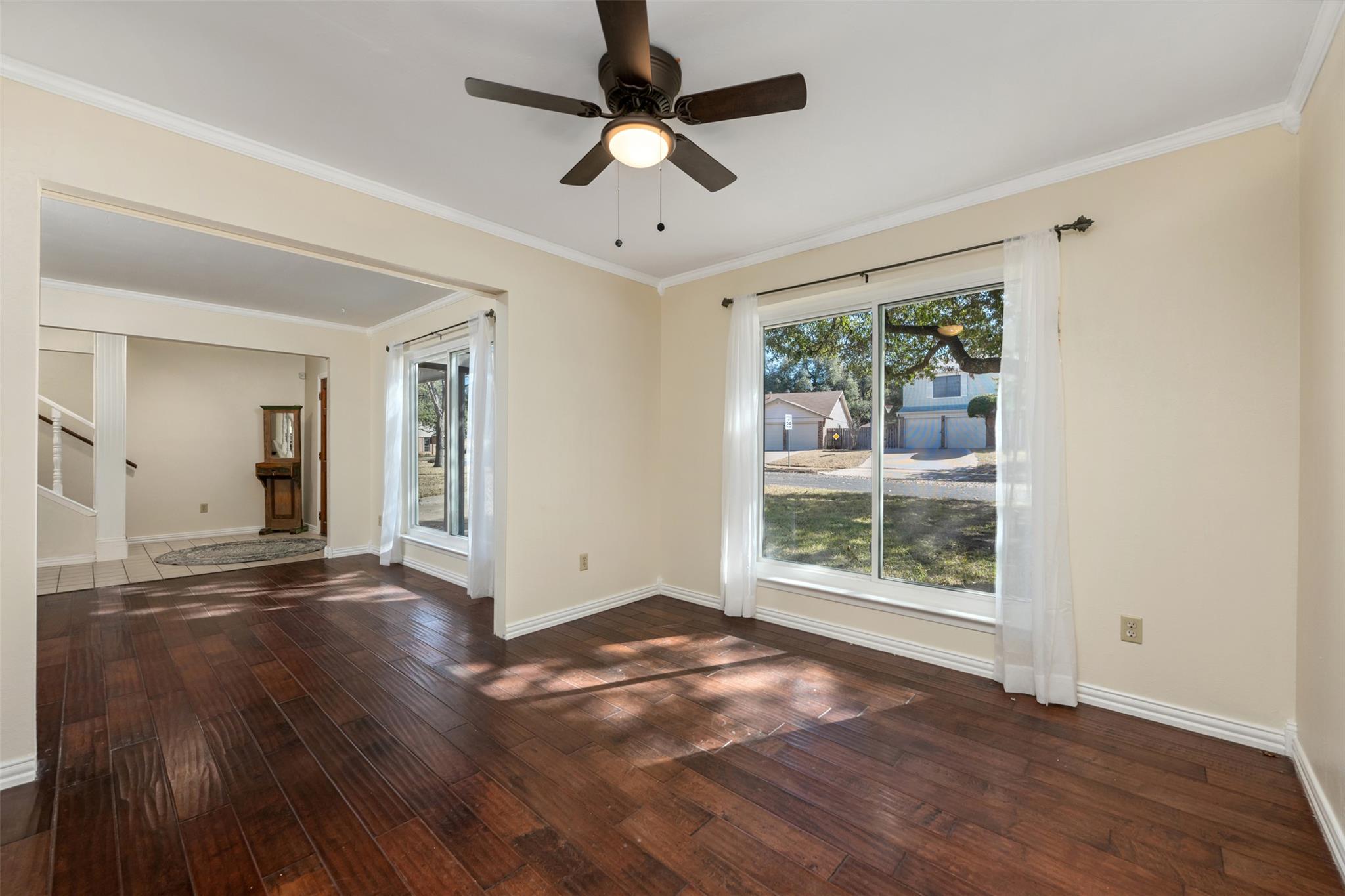 1408 Doonesbury DR