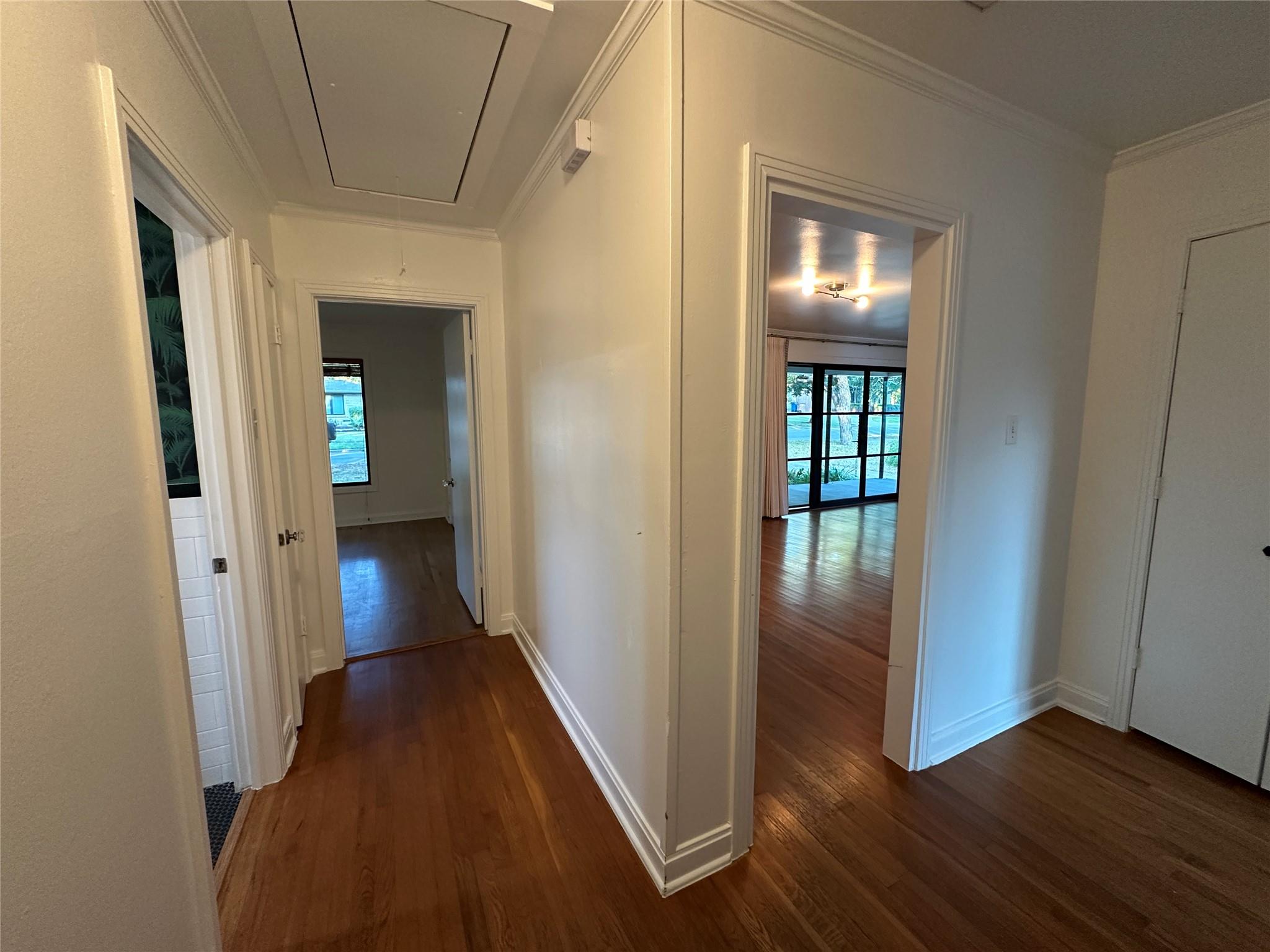 4711 Fairview DR