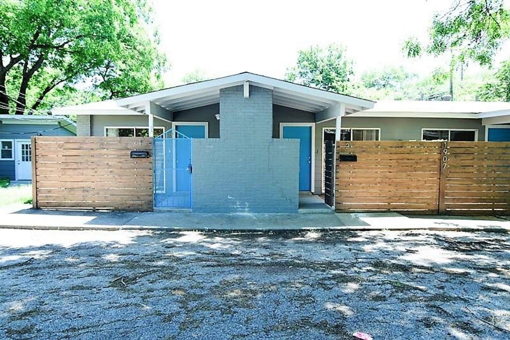 1907 Fairlawn LN # 2