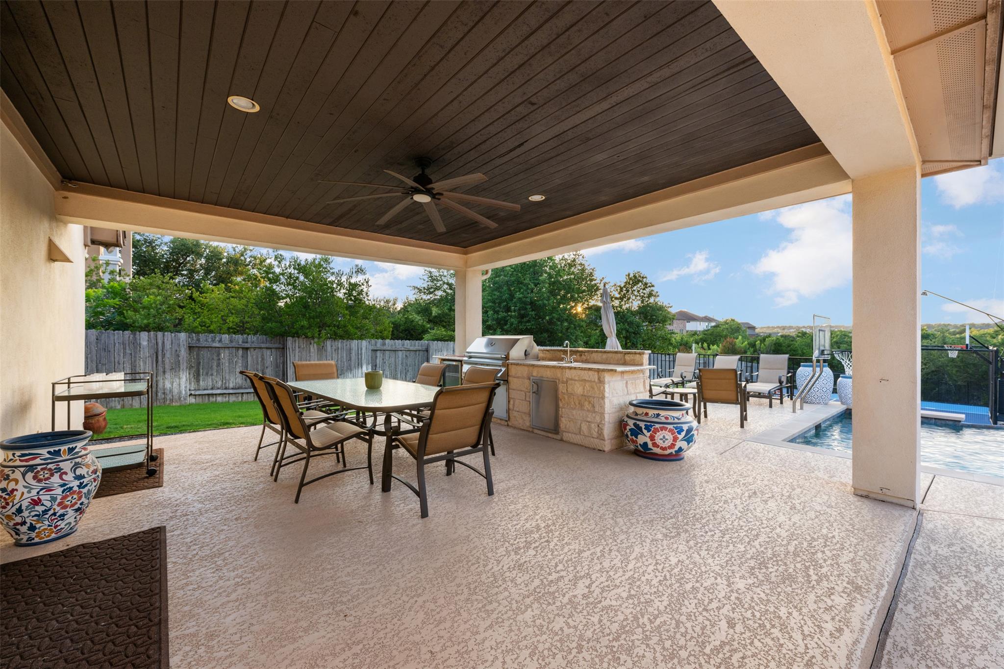 2001 Long Bow DR