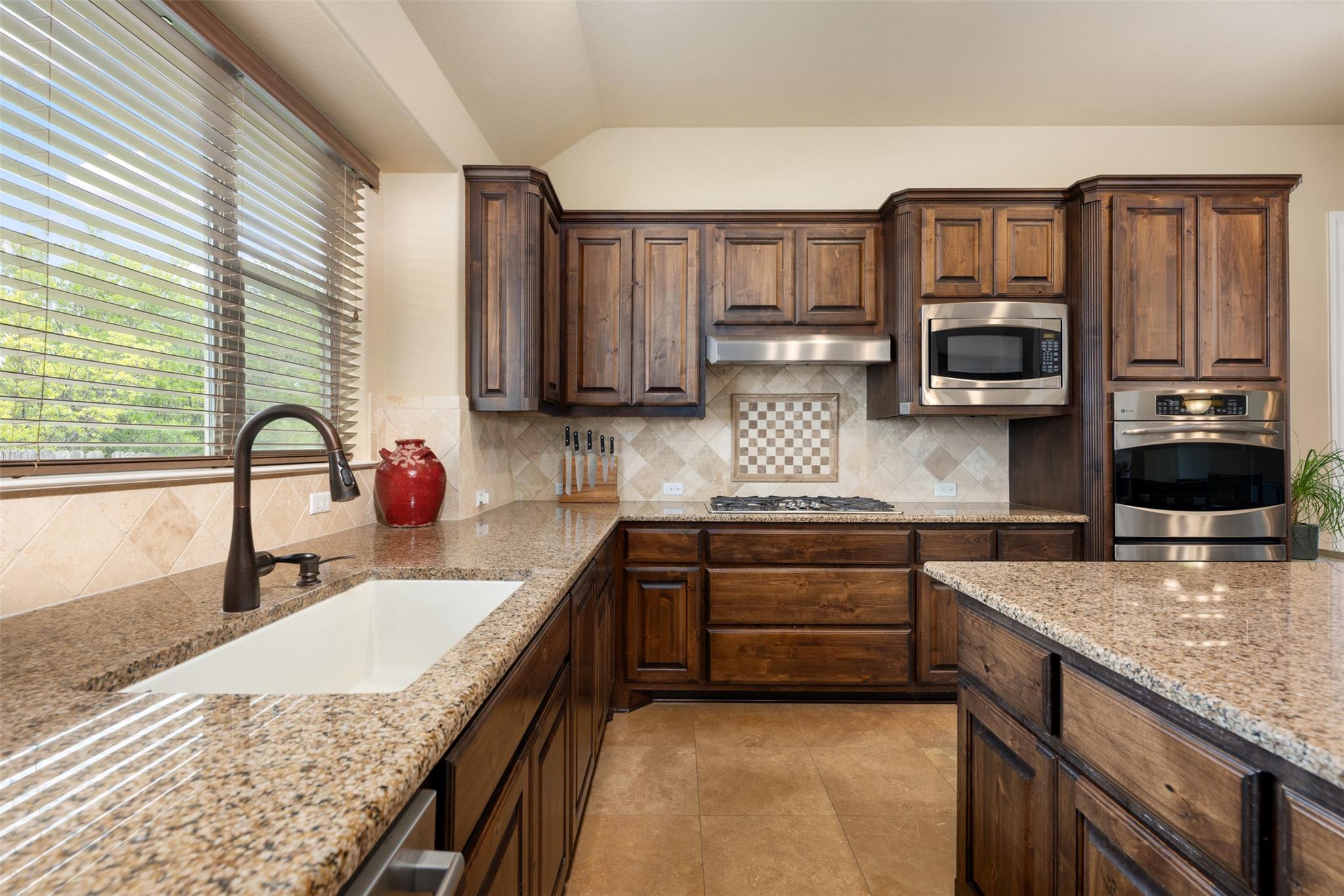 2001 Long Bow DR