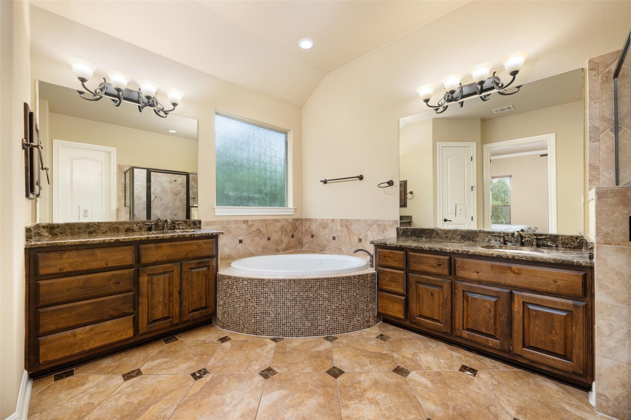 2001 Long Bow DR