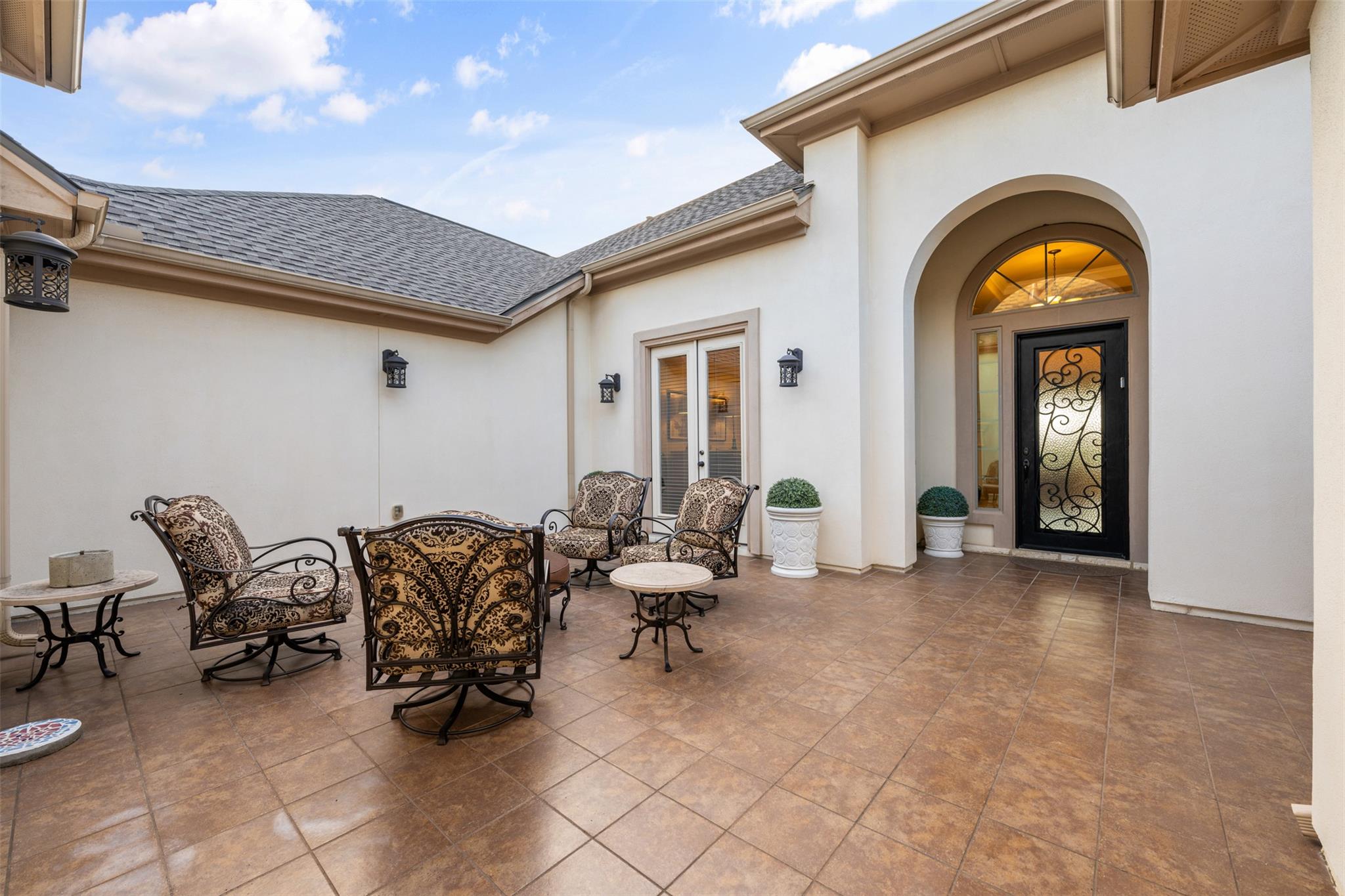 2001 Long Bow DR