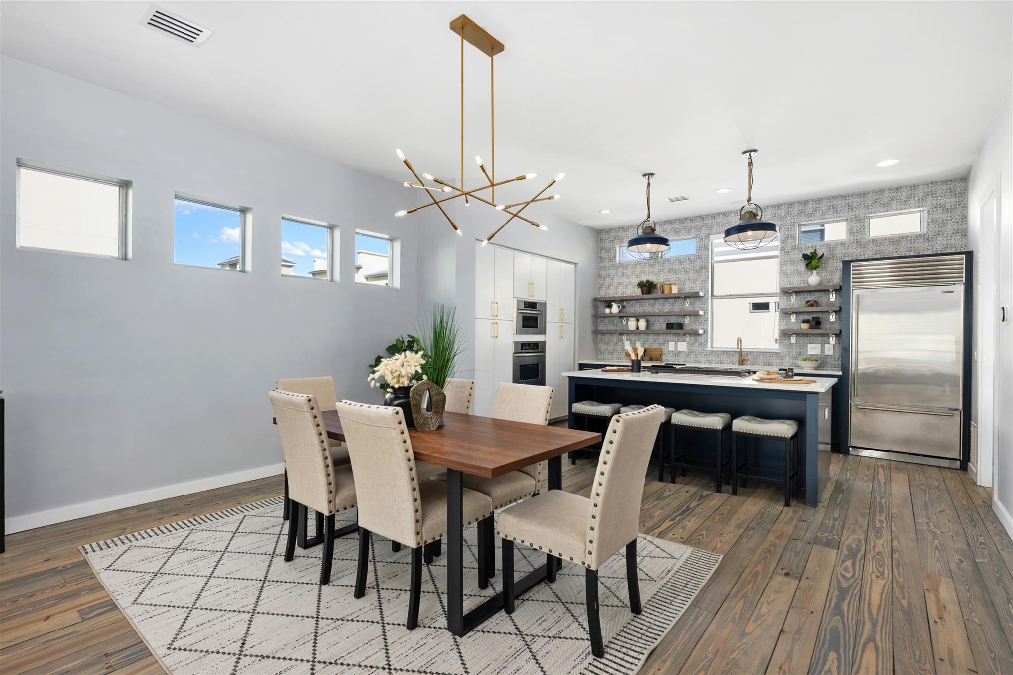 1209 Kinney Ave # D