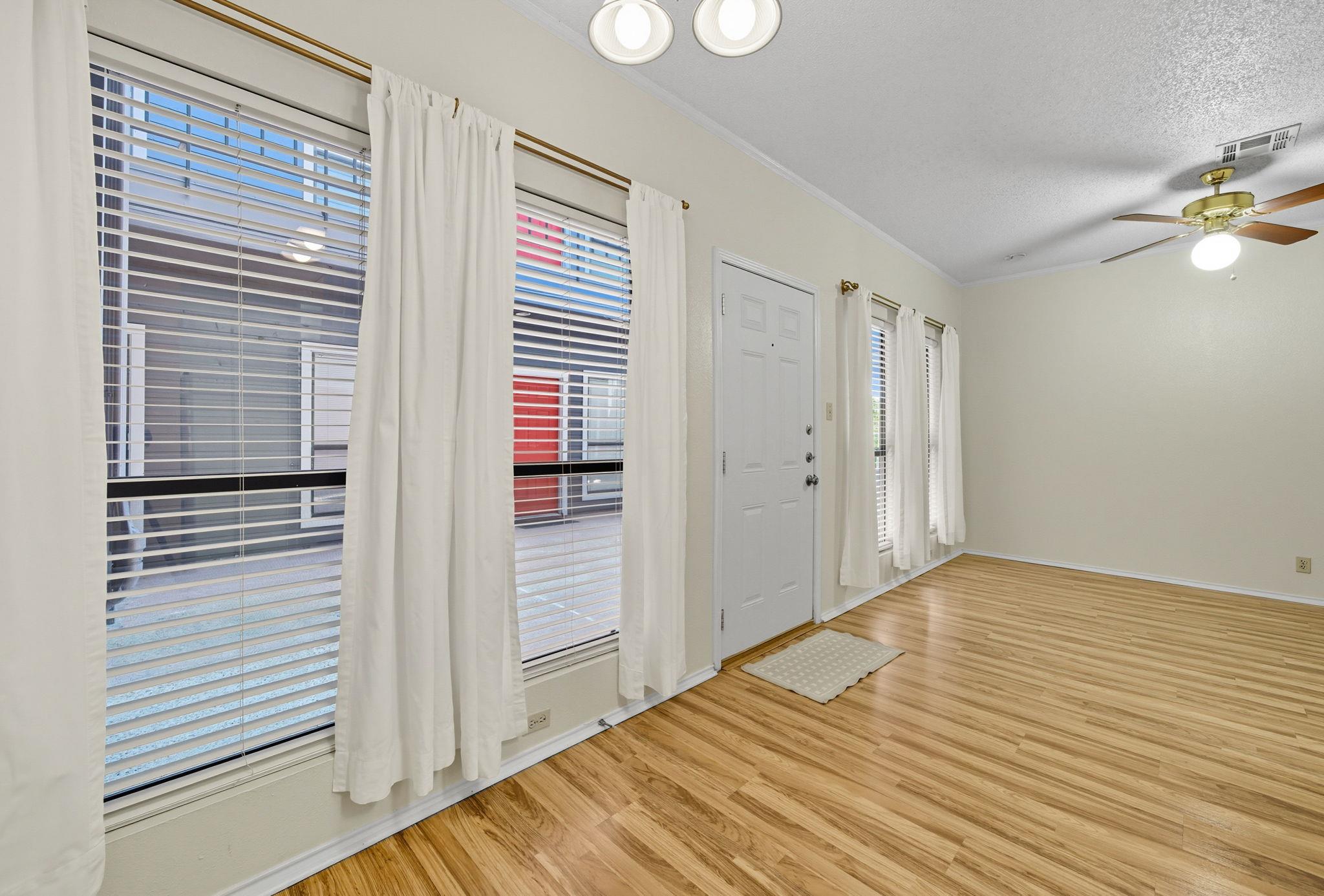 2804 Rio Grande ST # 205