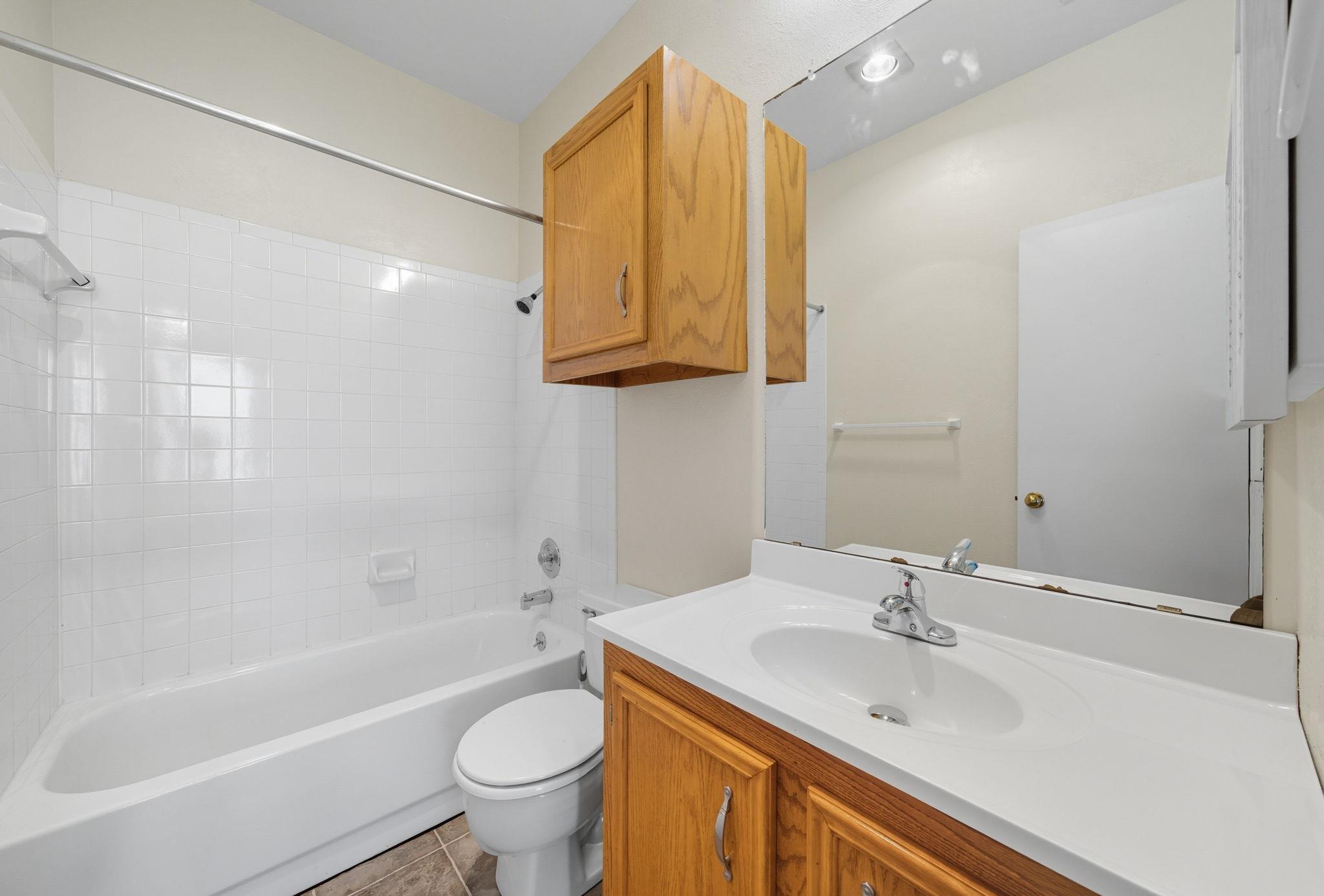 2804 Rio Grande ST # 205