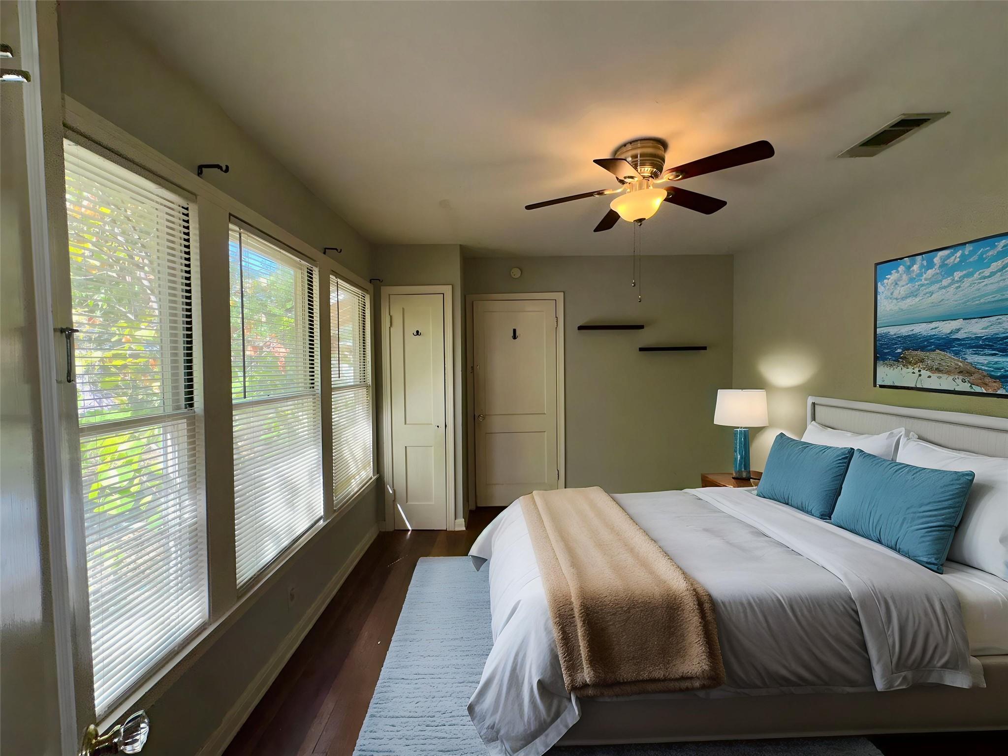 807 E 49th ST, Austin