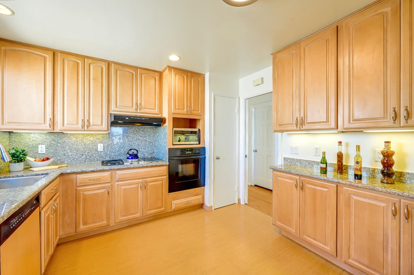 294 Canyon DR
