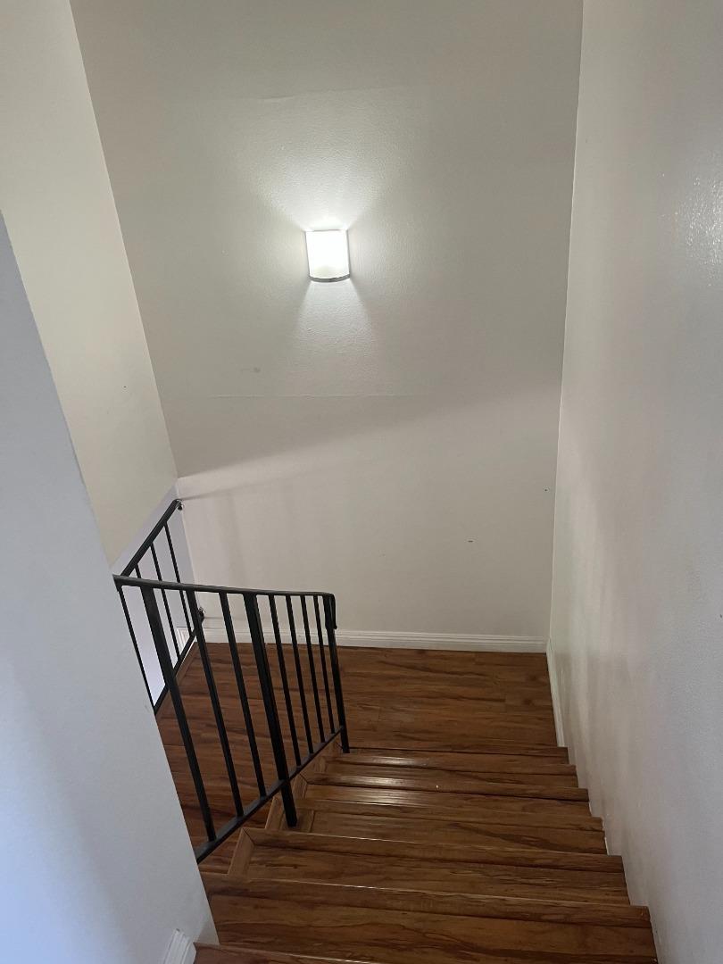 1910 W Palmyra AVE 102