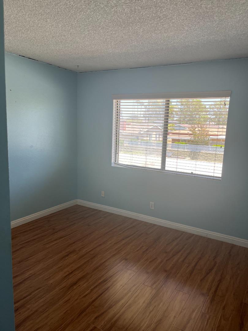 1910 W Palmyra AVE 102