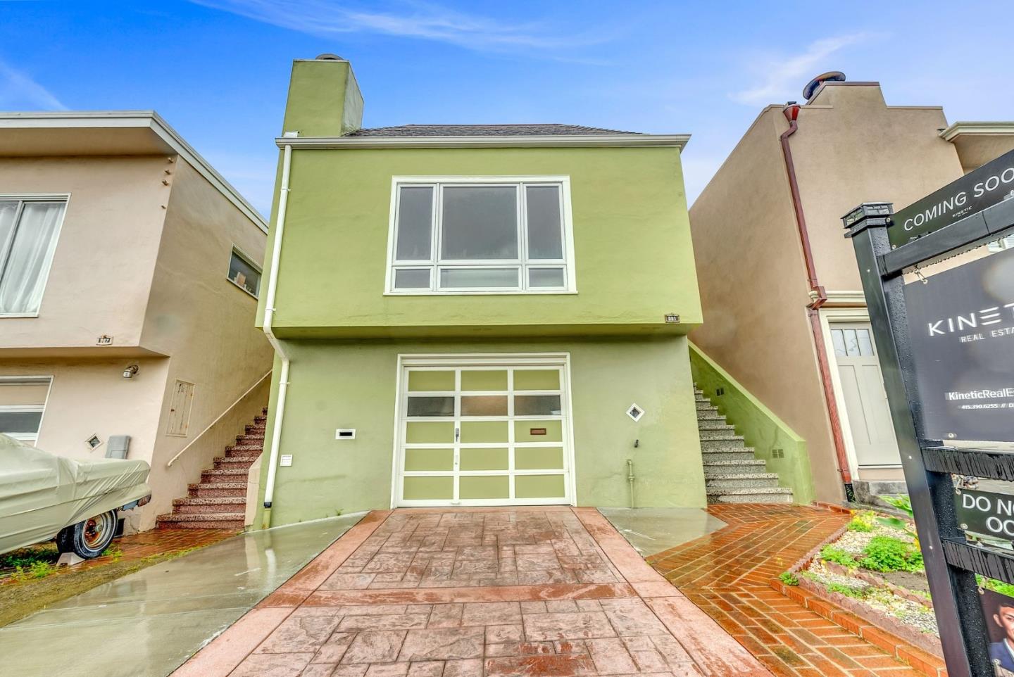 991 Wyandotte Avenue