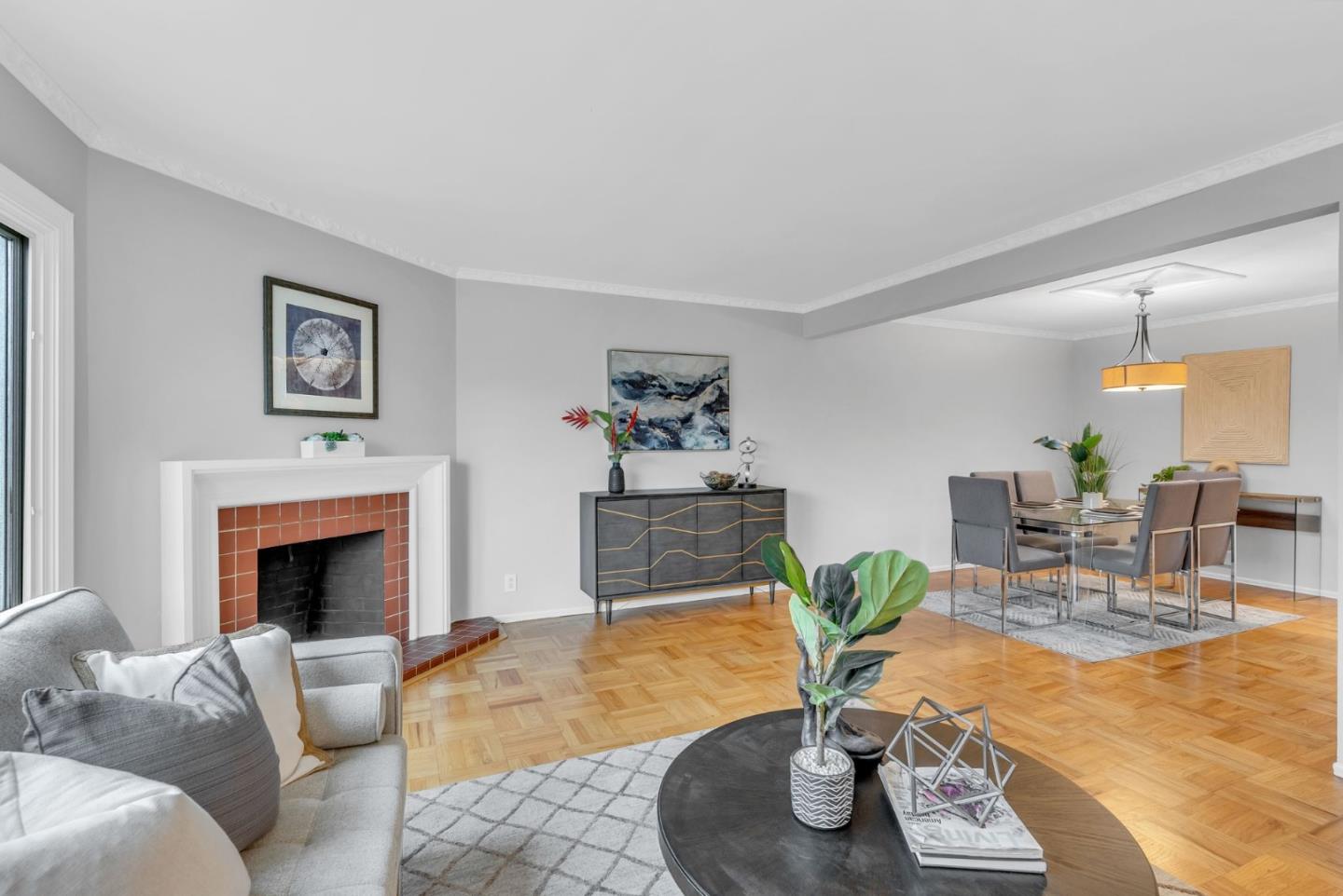 991 Wyandotte Avenue