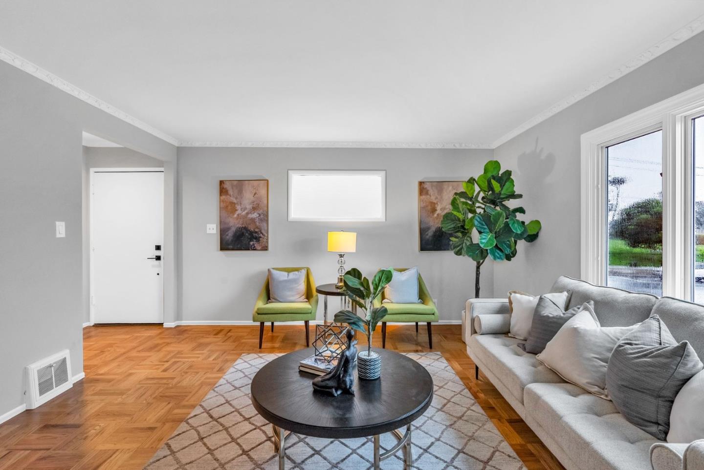 991 Wyandotte Avenue