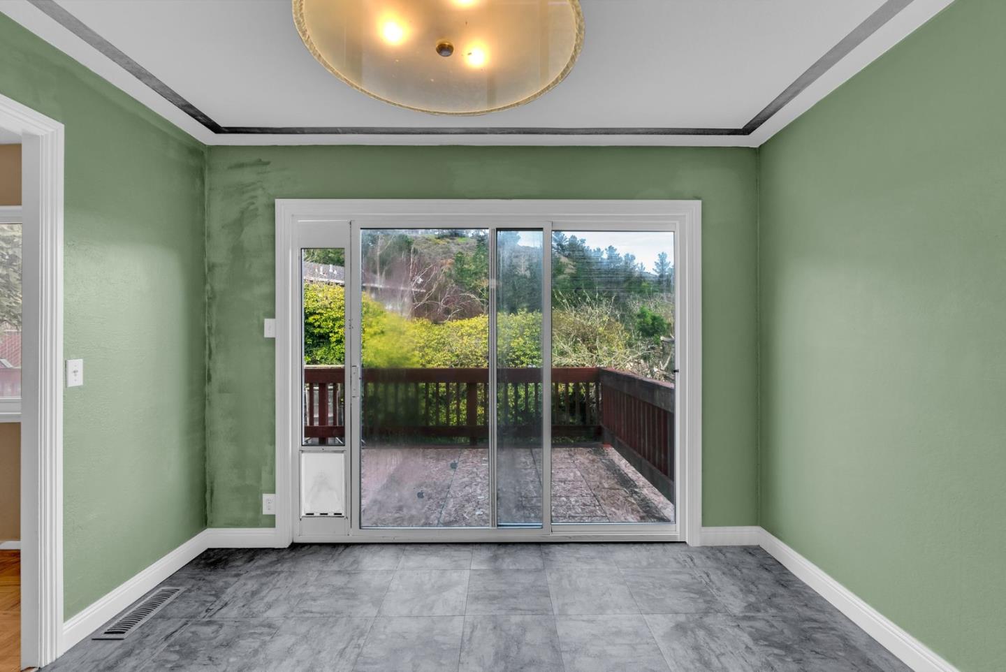 1546 Terra Nova BLVD