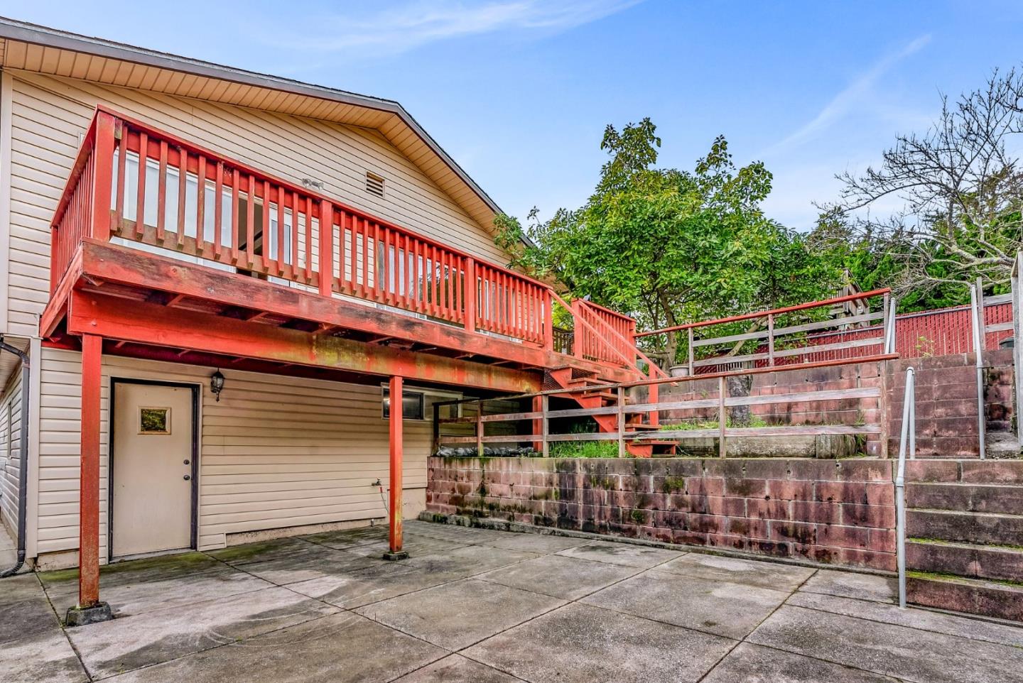 1546 Terra Nova BLVD